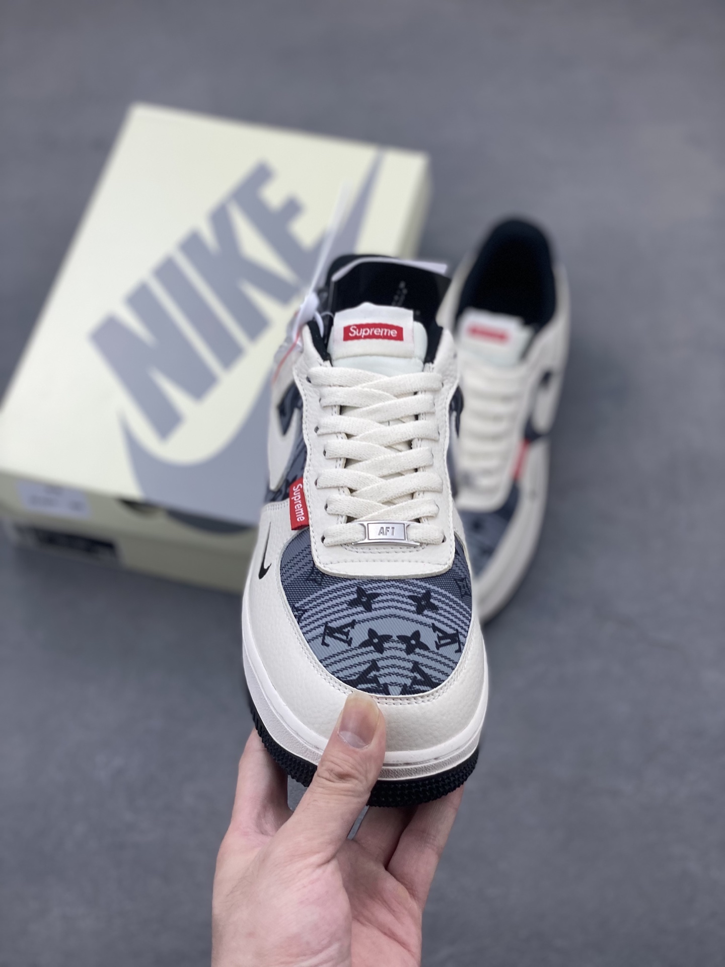 Nike Air Force 1 '07 Low Sneakers - Limited Edition, Supreme Collaboration 3 i1747758201451 1437 0 1