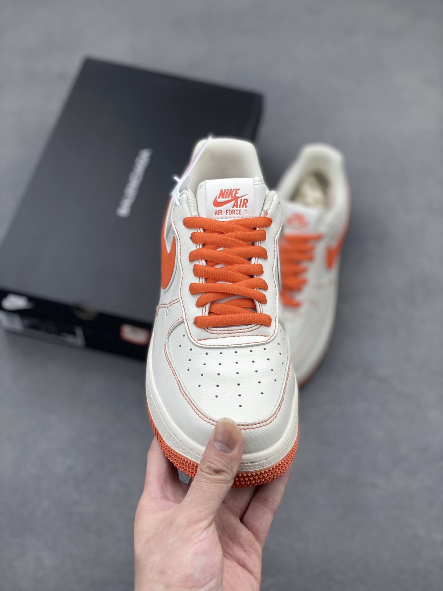 Nike Air Force 1 '07 Low Orange/White Sneakers Limited Edition 3 i1747758326420 2340 0 1