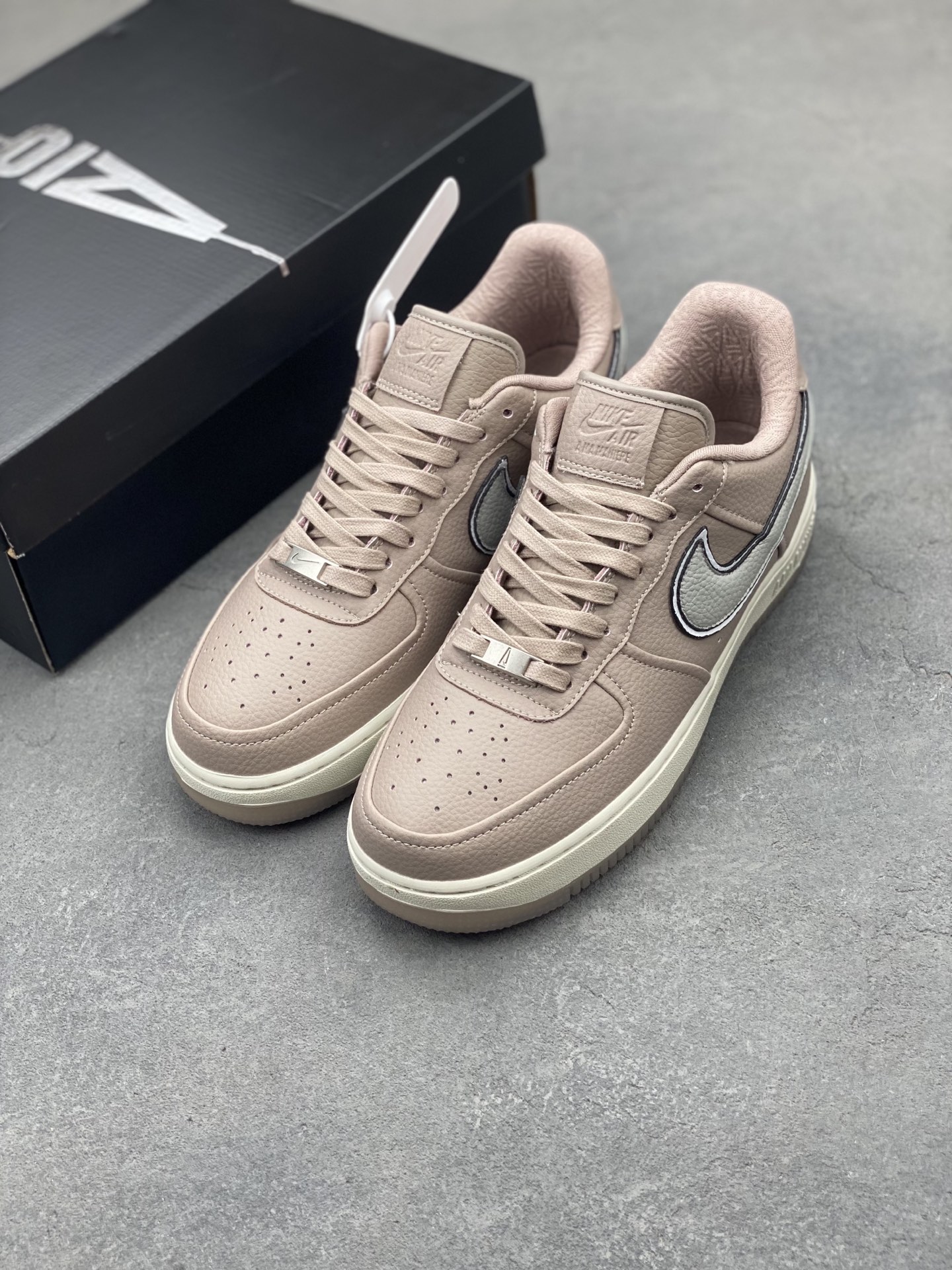 Nike Air Force 1 '07 Low Sneakers - Limited Edition, Comfortable and Stylish 9 i1747758444861 9747 0 7