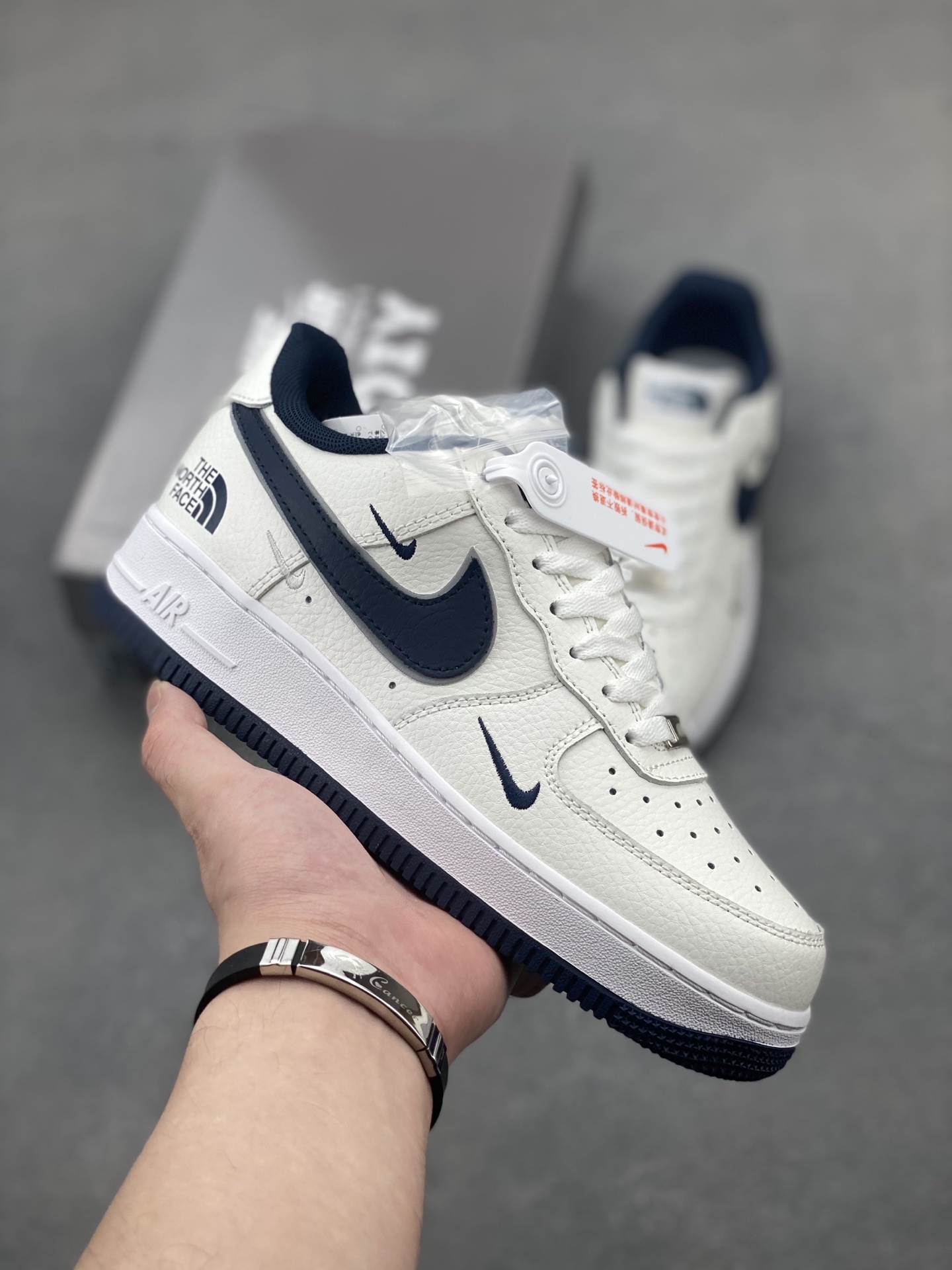 Nike Air Force 1 '07 Low Sneakers - Limited Edition Collaboration 2 i1747929960159 8086 0 0
