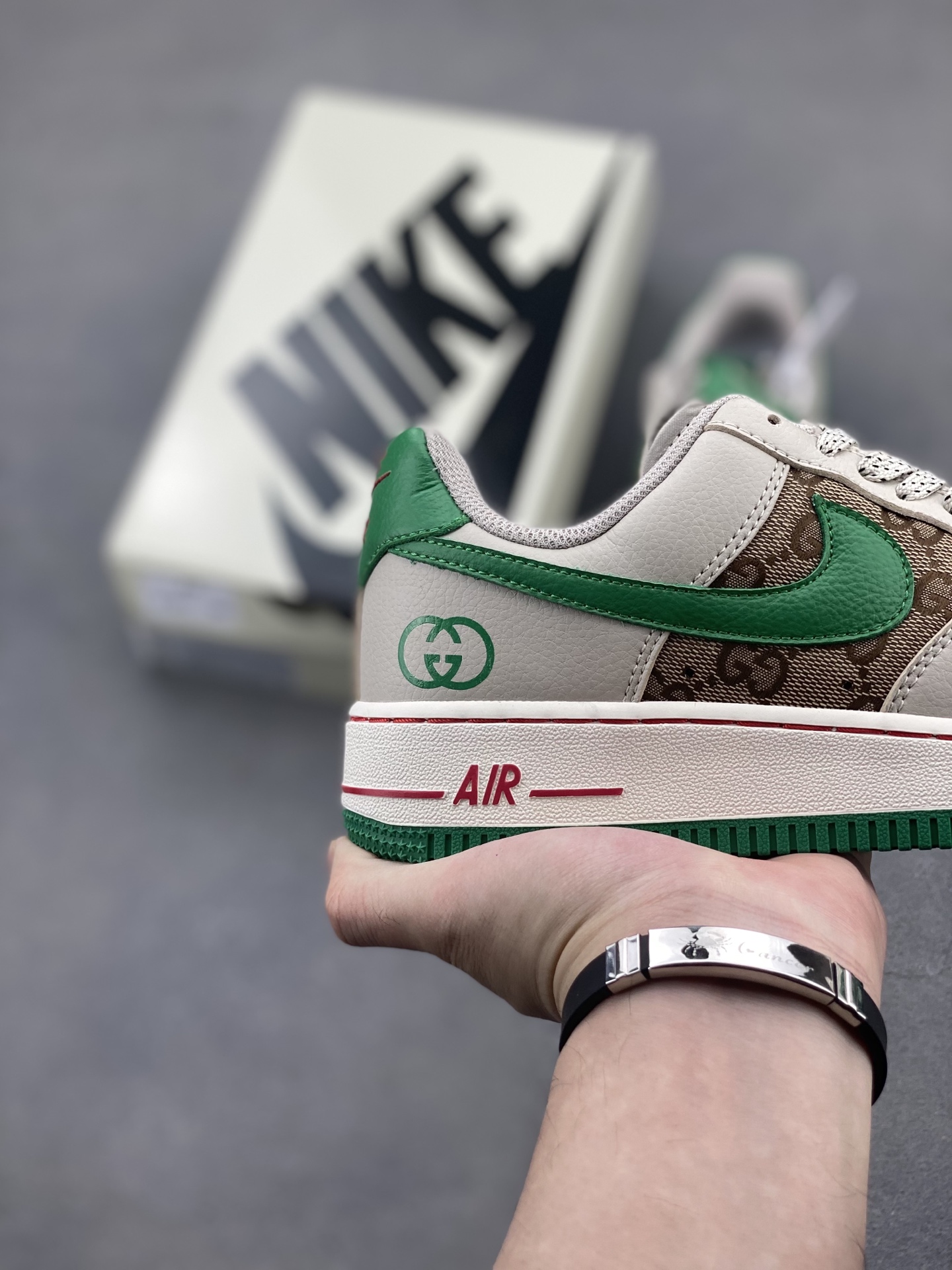 Nike Air Force 1 '07 Low Custom Gucci Sneakers - Limited Edition 6 i1747929996680 6184 0 4