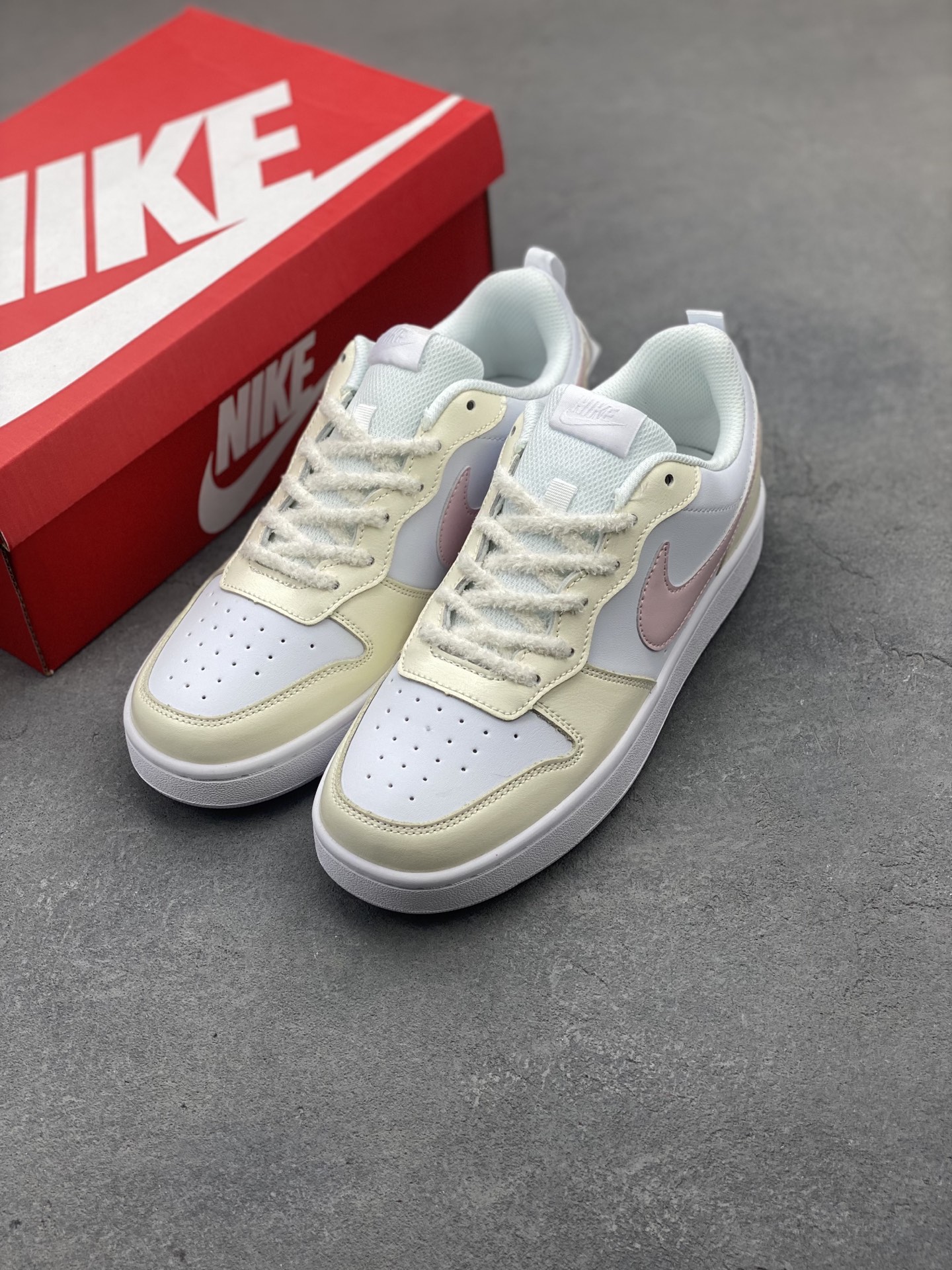 Nike Court Borough Low: Classic Comfort, Pastel Accents for All-Day Style 9 i1747930060085 6129 0 7
