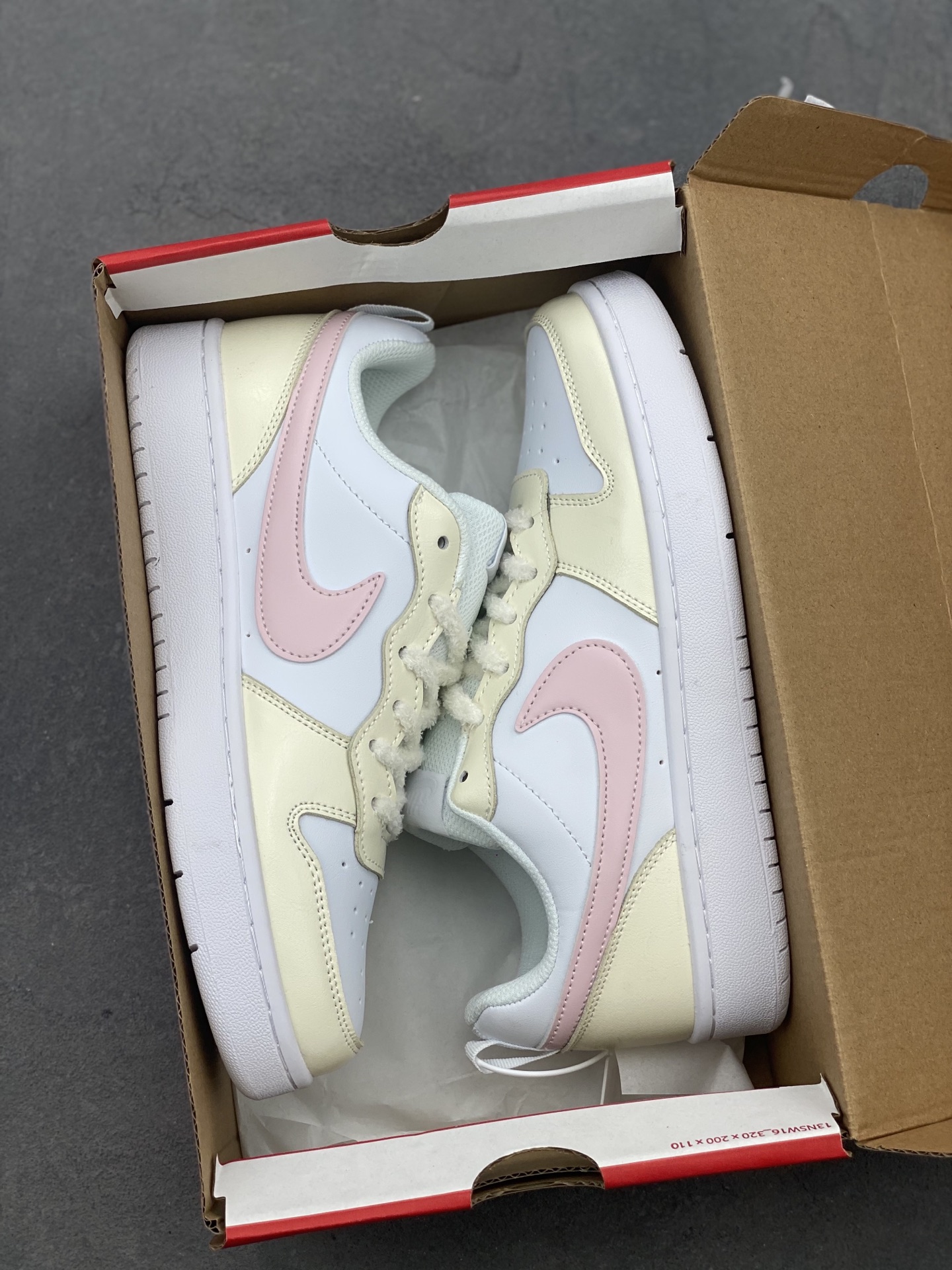 Nike Court Borough Low: Classic Comfort, Pastel Accents for All-Day Style 10 i1747930069665 9470 0 8