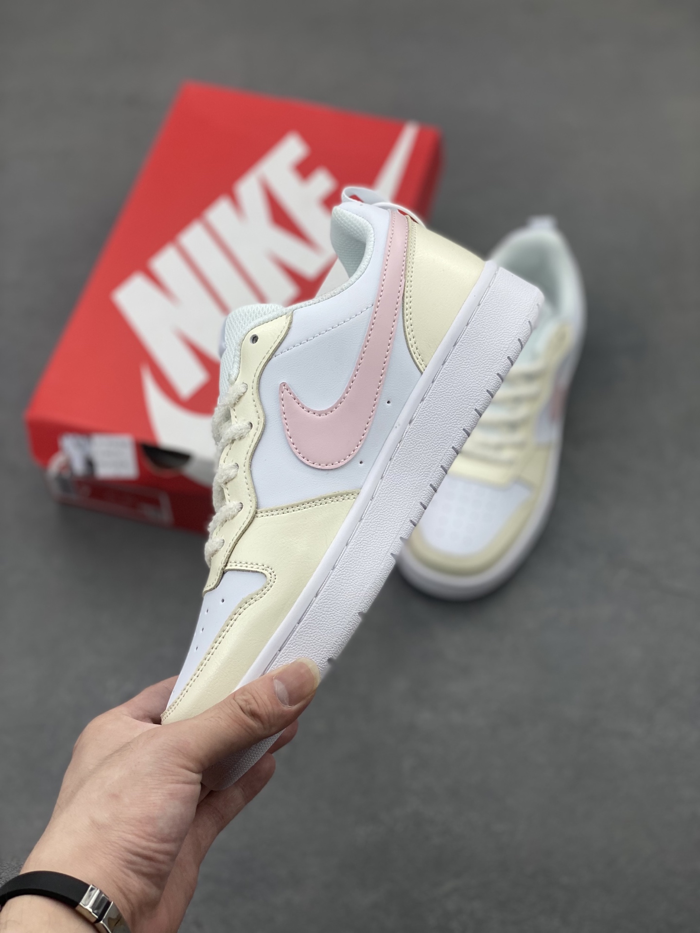 Nike Court Borough Low: Classic Comfort, Pastel Accents for All-Day Style 4 i1747930071516 7326 0 2