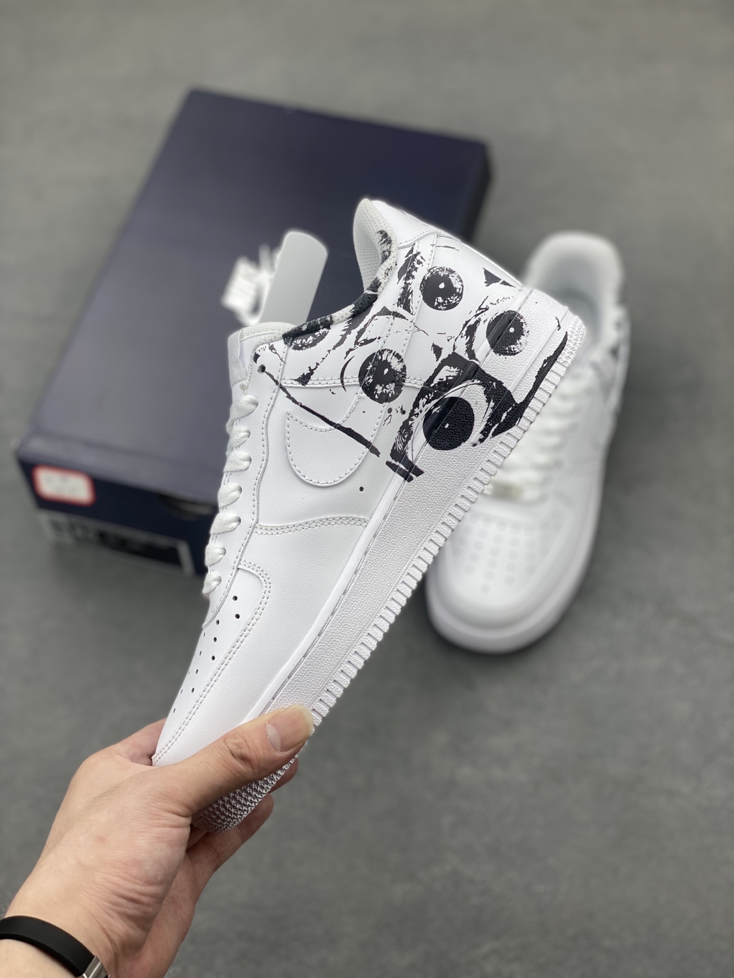 Nike Air Force 1 '07 Low White/Black Limited Edition Sneakers 4 i1748028525132 4720 0 2