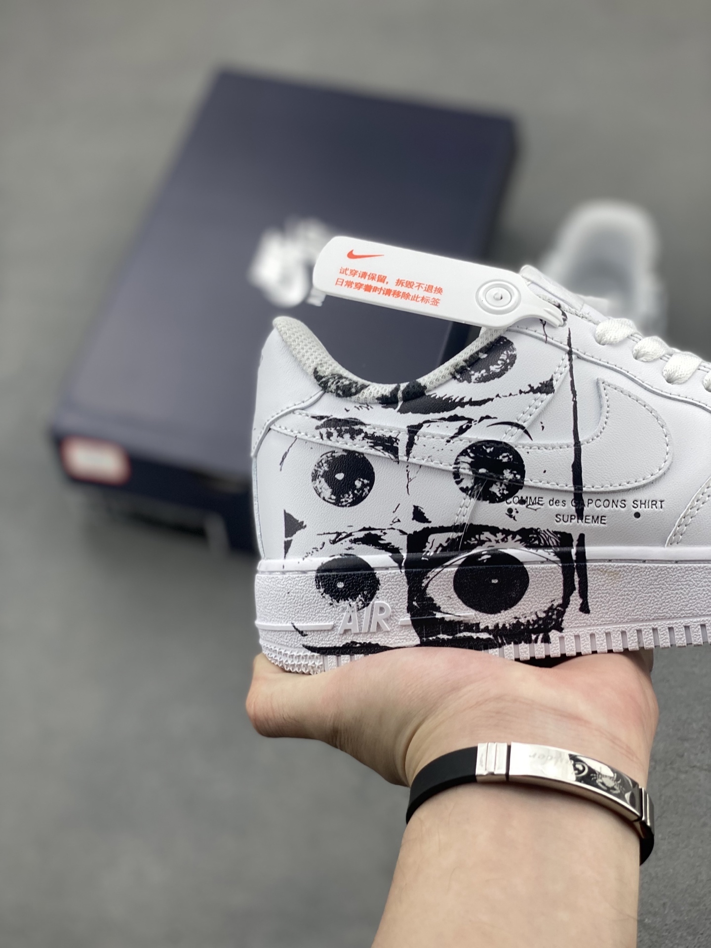 Nike Air Force 1 '07 Low White/Black Limited Edition Sneakers 6 i1748028525788 1167 0 4