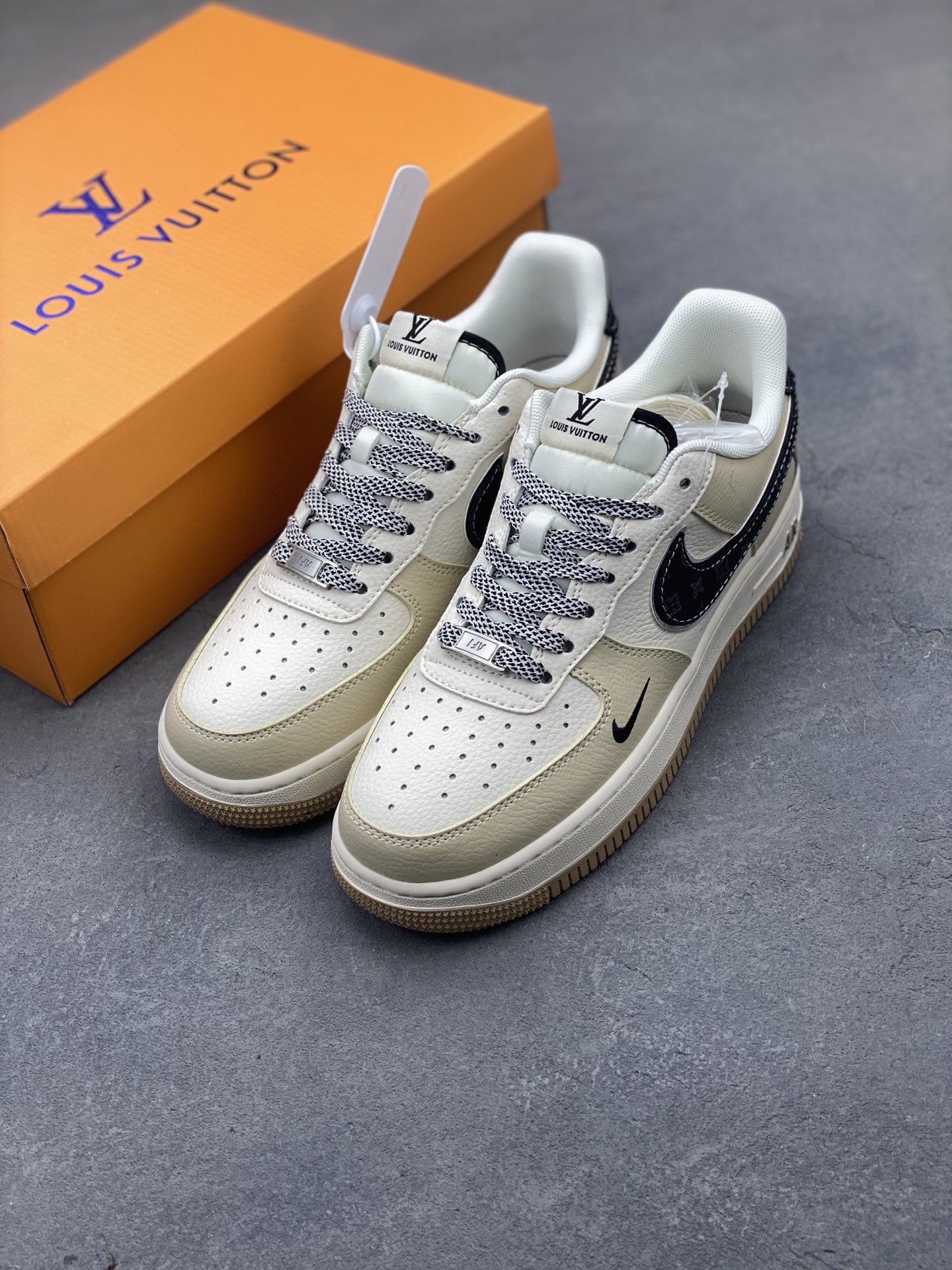Nike Air Force 1 '07 Low Sneakers - Limited Edition, Designer Style 8 i1748028706883 4544 0 6