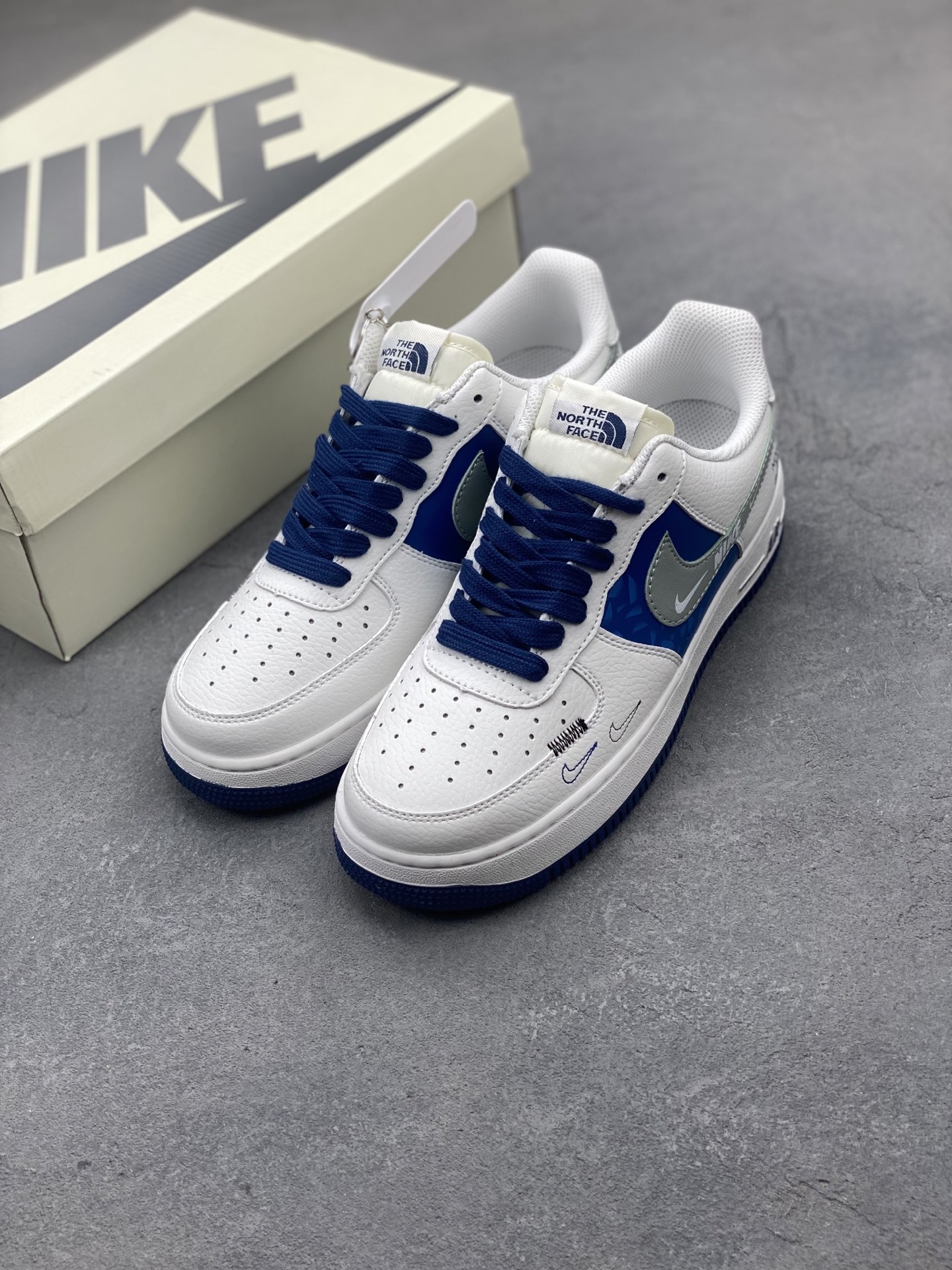 Nike Air Force 1 '07 Low White Blue Stitching Limited Edition Sneakers 9 i1748028757474 8629 0 7