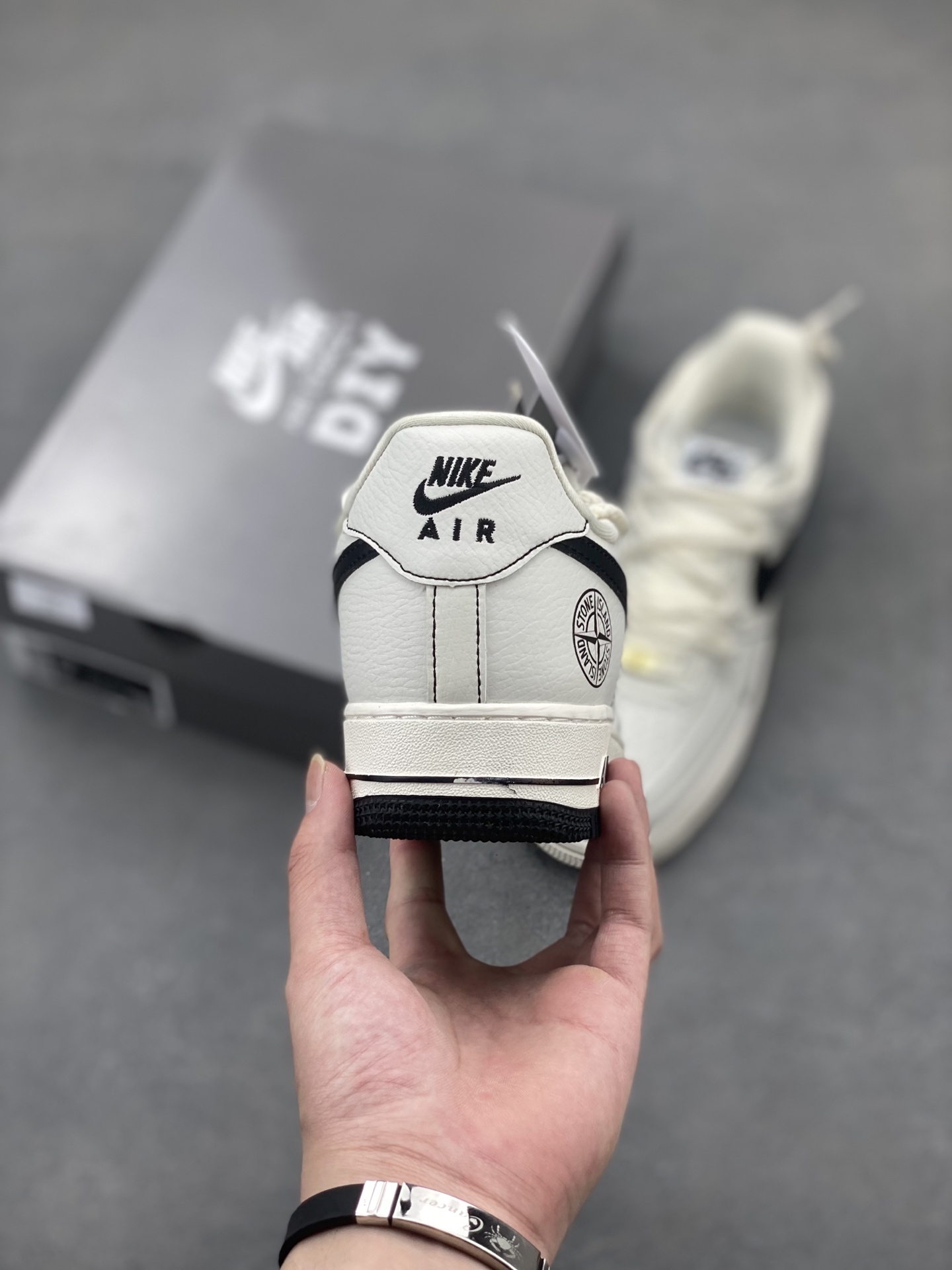 Nike Air Force 1 '07 Low Stone Island White/Black Sneakers Men's GS9875-001 5 i1748028798994 8398 0 3