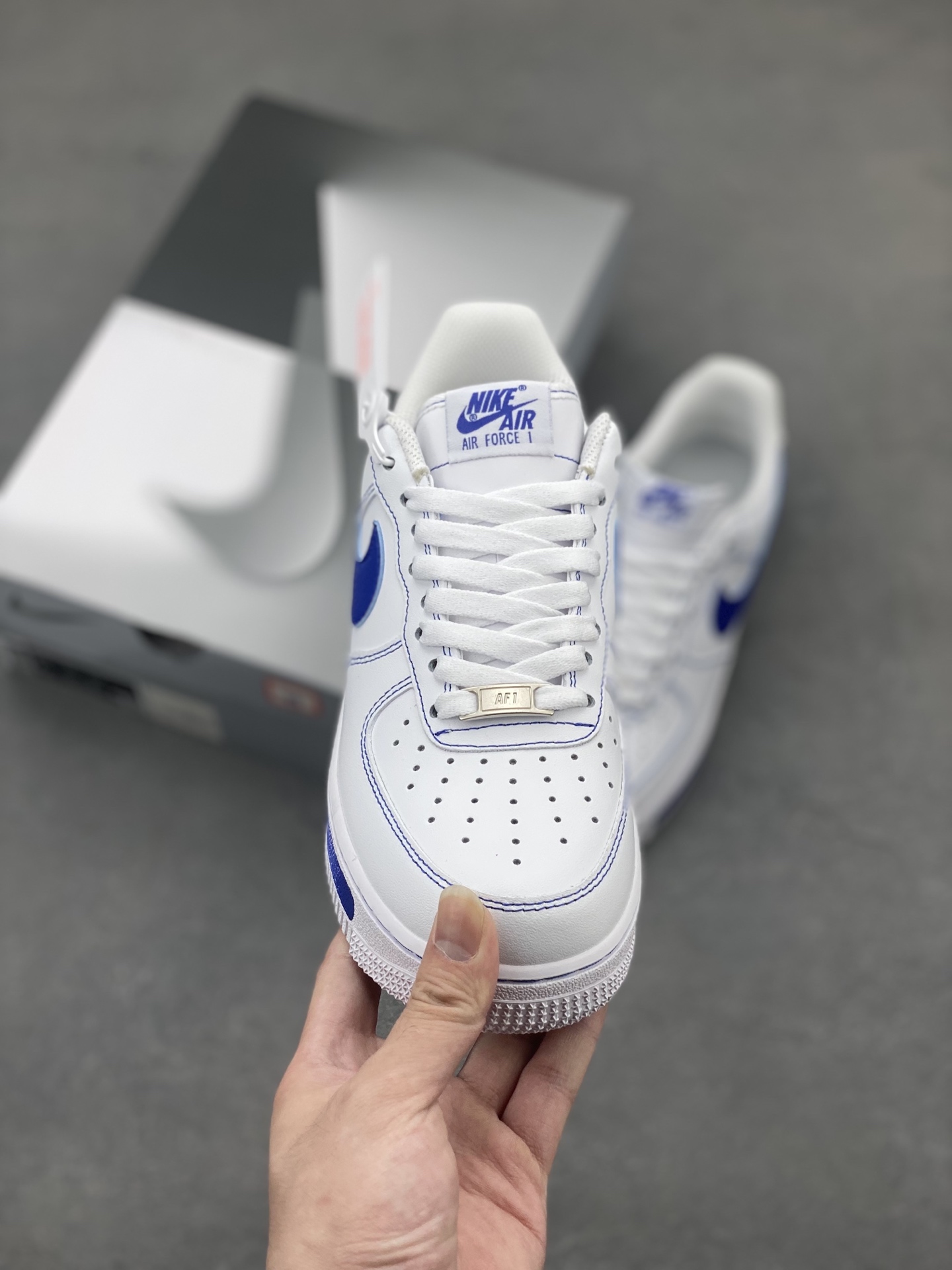 Nike Air Force 1 '07 Low White/Blue Stitching Men's Sneakers 3 i1748028851805 8550 0 1