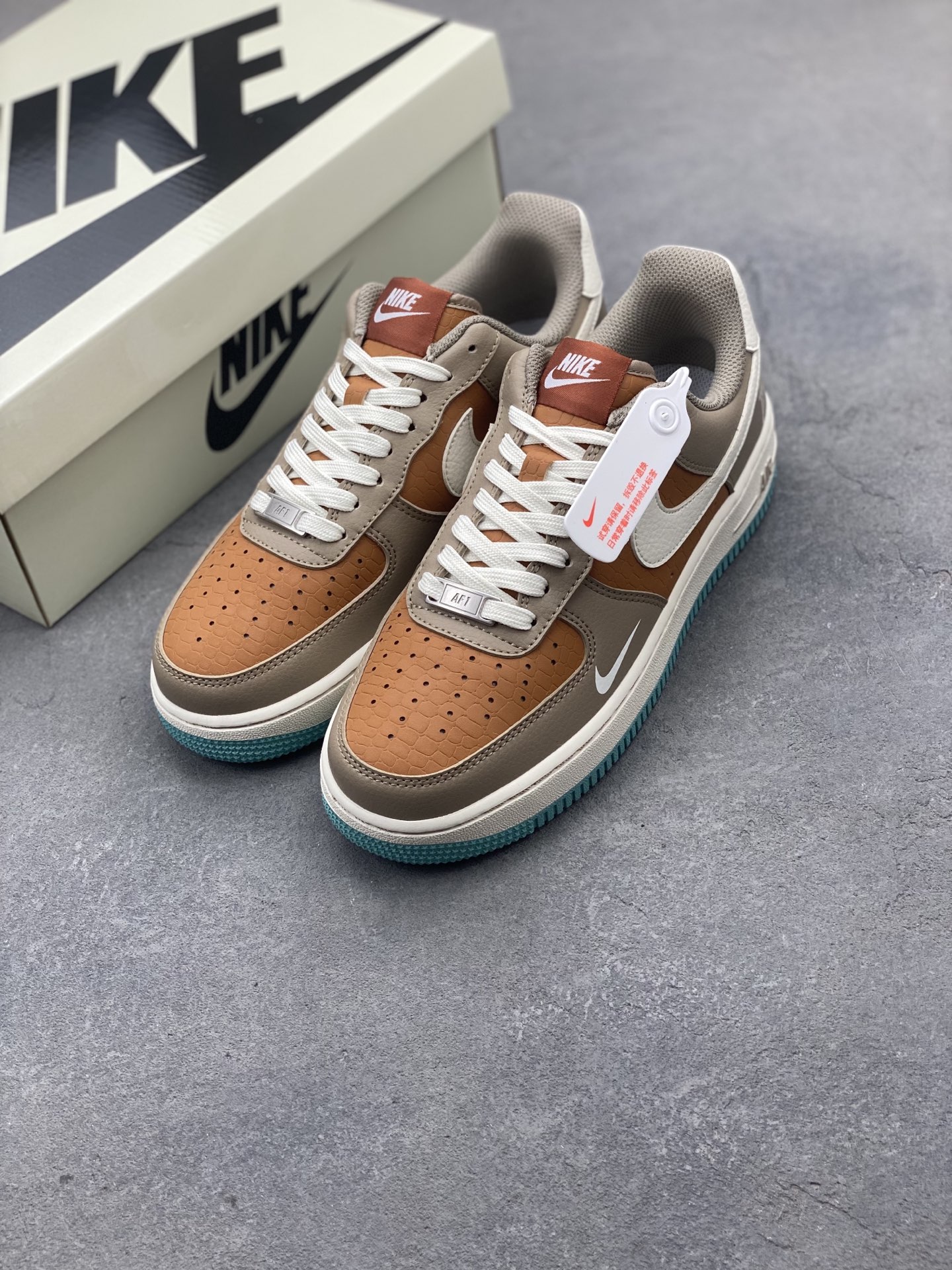 Nike Air Force 1 '07 Low Sneakers - Limited Edition, Premium Comfort 9 i1748028944346 510 0 7