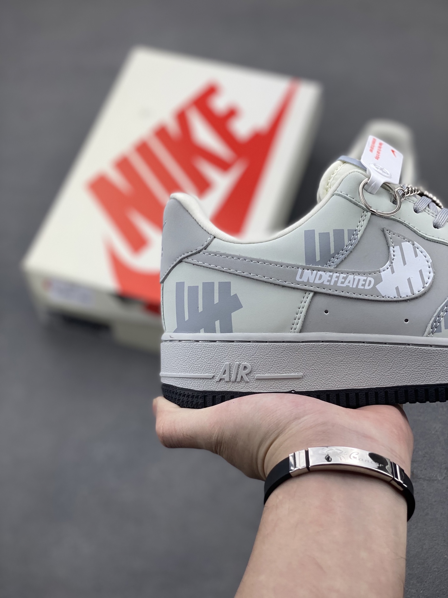 Nike X Undefeated Air Force 1 '07 Low Sneakers - Limited Edition 6 i1748116390787 7368 0 4