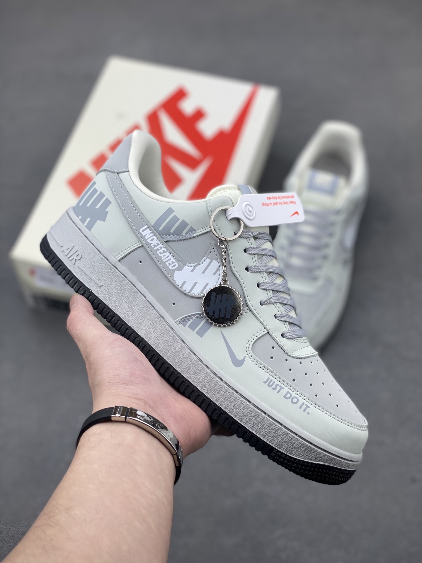Nike X Undefeated Air Force 1 '07 Low Sneakers - Limited Edition 2 i1748116390877 9004 0 0