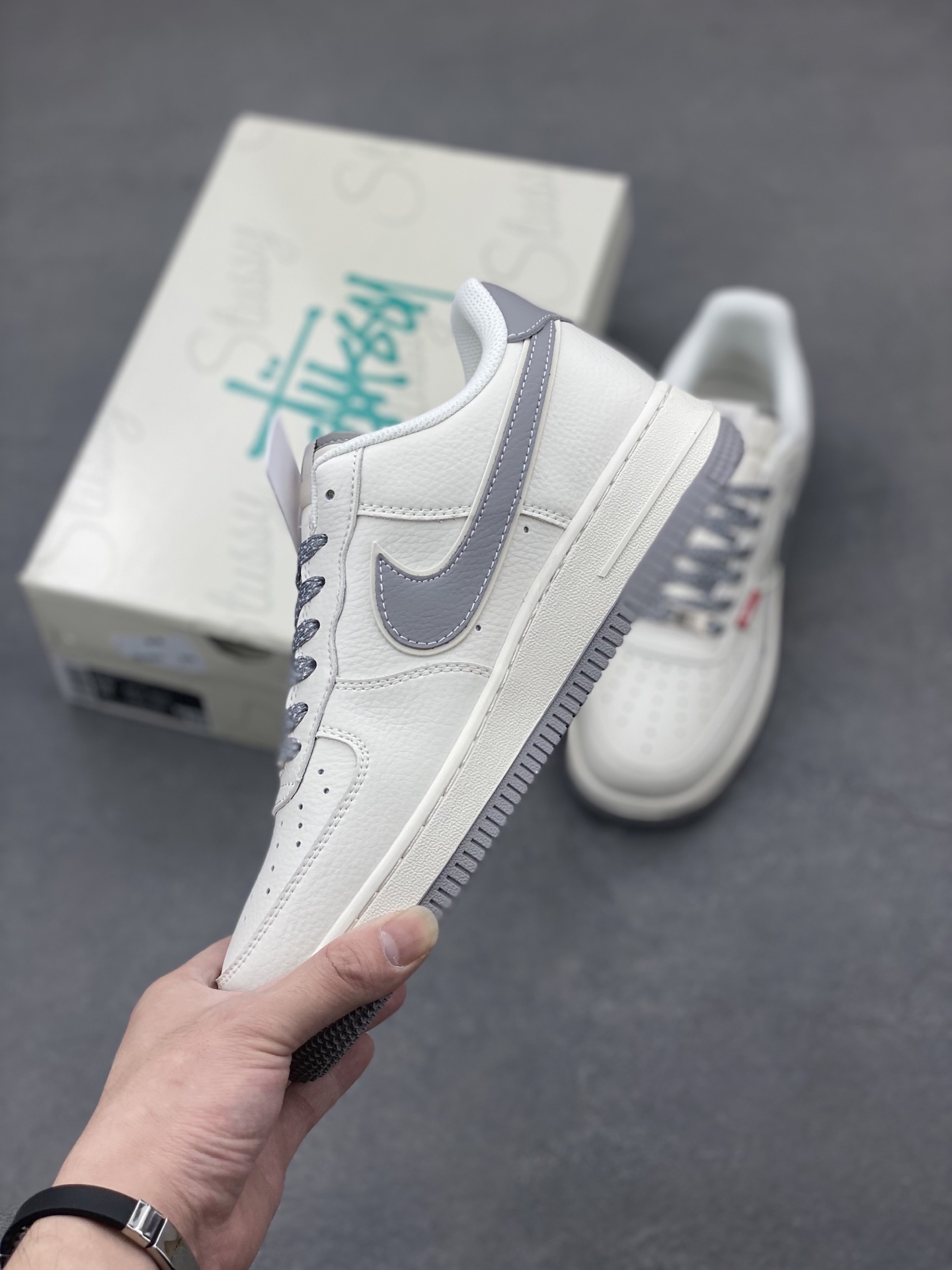 Nike Air Force 1 '07 Low Sneakers - Limited Edition, Premium Comfort 4 i1748116433119 3422 0 2
