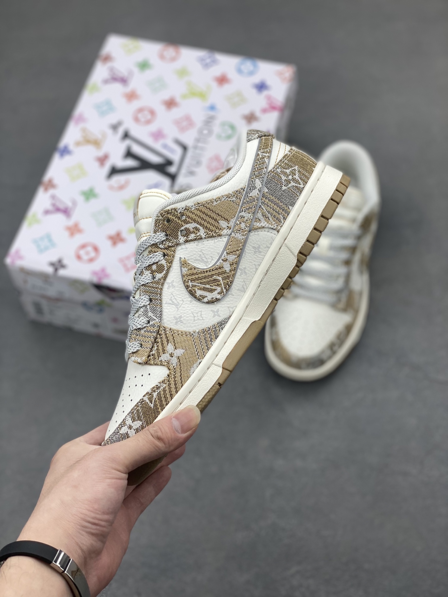 Nike SB Dunk Low x Louis Vuitton White Blue Men's Sneakers Size 36-45 3 i1748117630836 4640 0 2