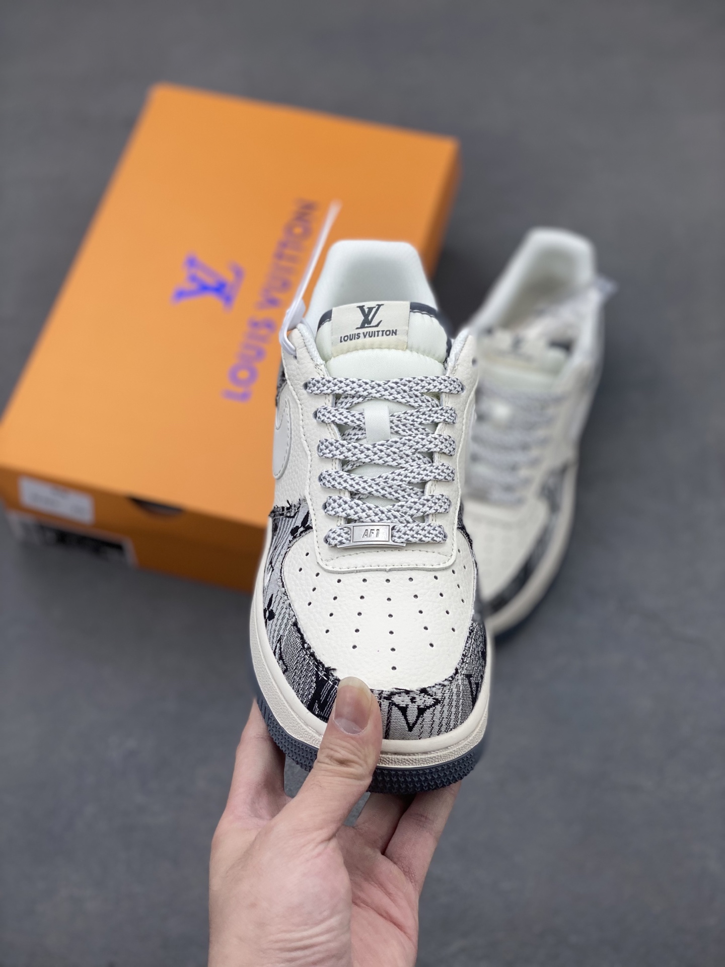 Nike Air Force 1 '07 Low Sneakers Limited Edition - Designer Collaboration 3 i1748189356572 4620 0 1