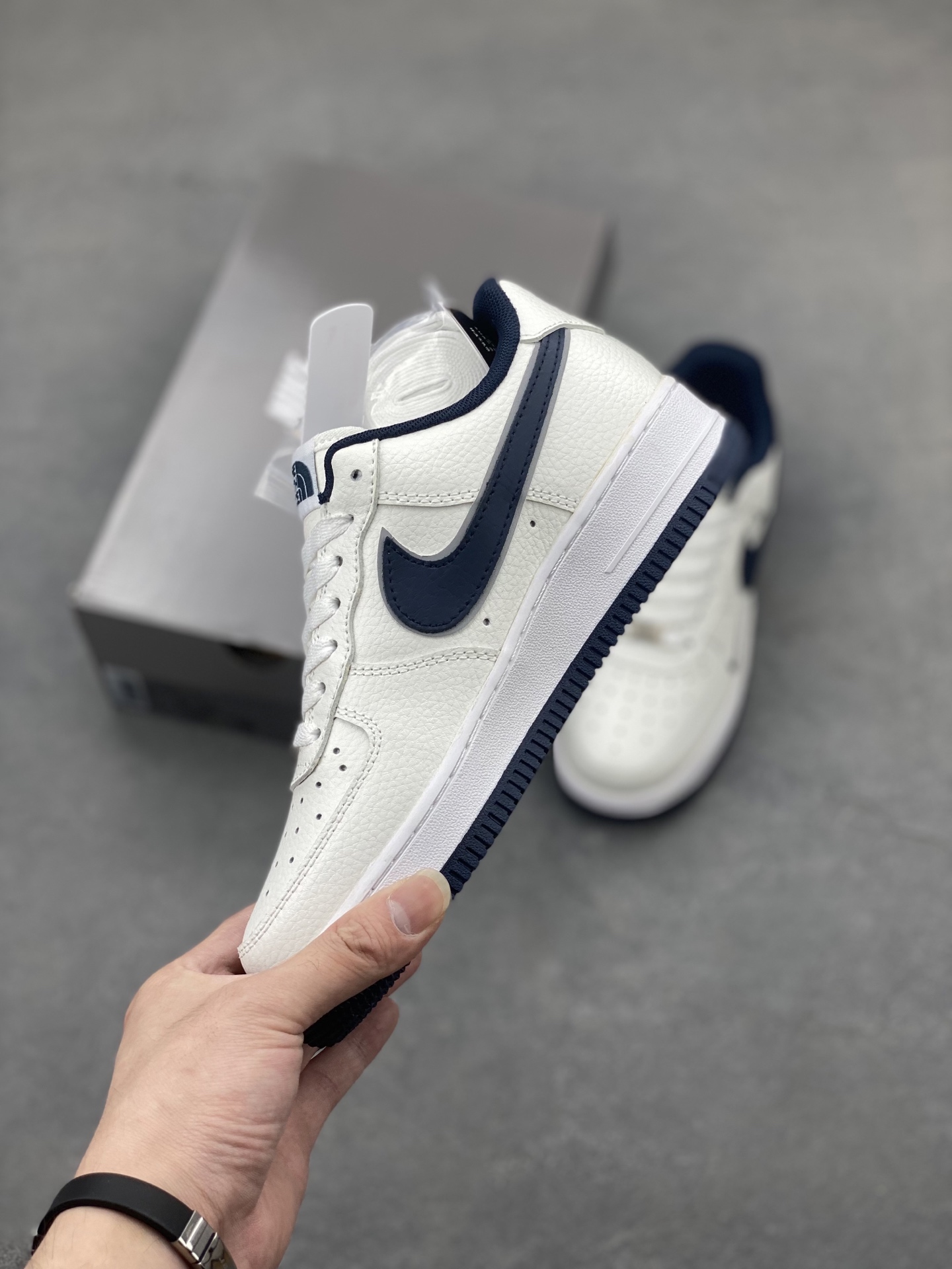 Nike Air Force 1 '07 Low The North Face Edition Sneakers 4 i1748189399914 7111 0 2