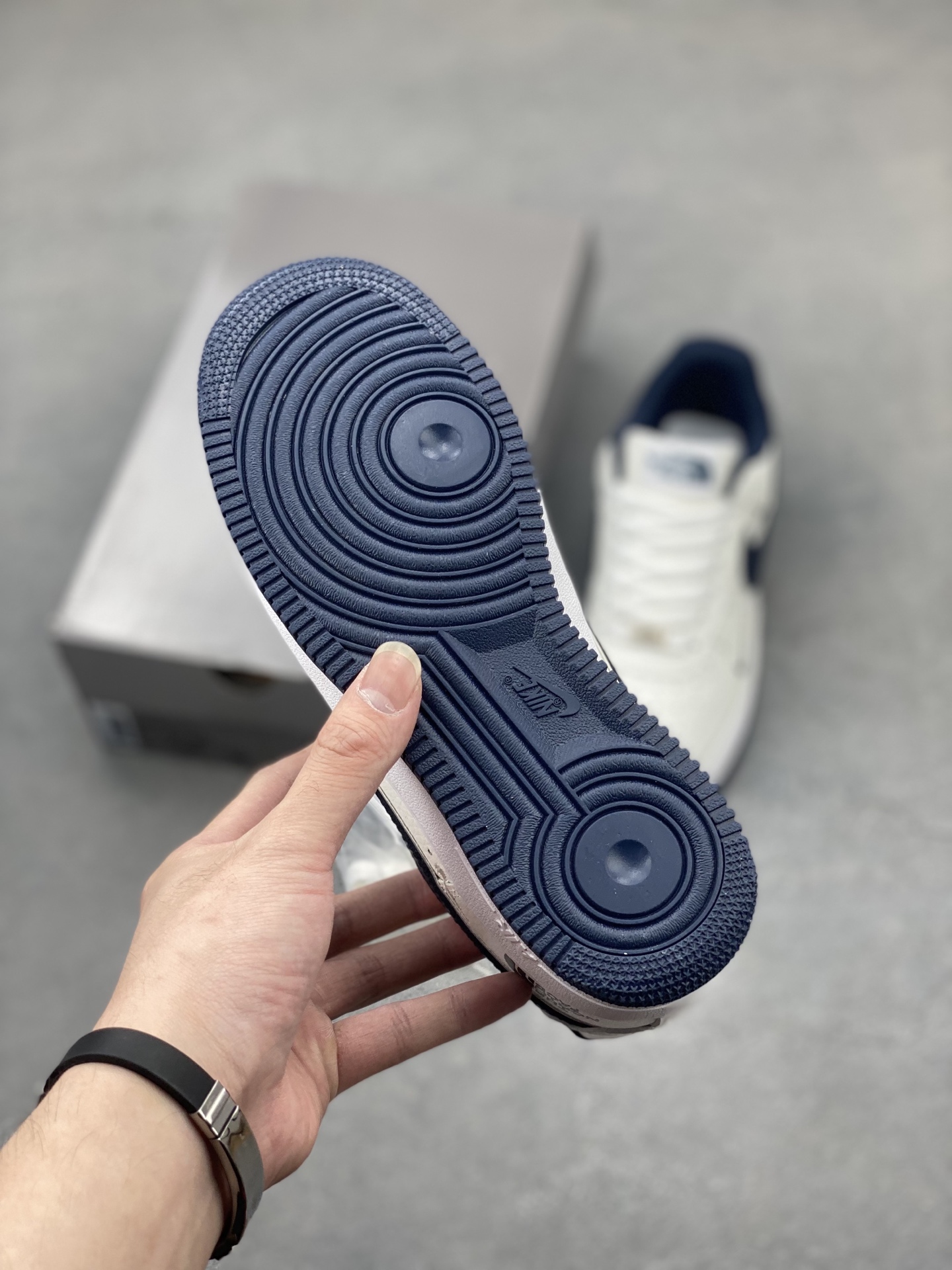 Nike Air Force 1 '07 Low The North Face Edition Sneakers 7 i1748189411593 3721 0 5