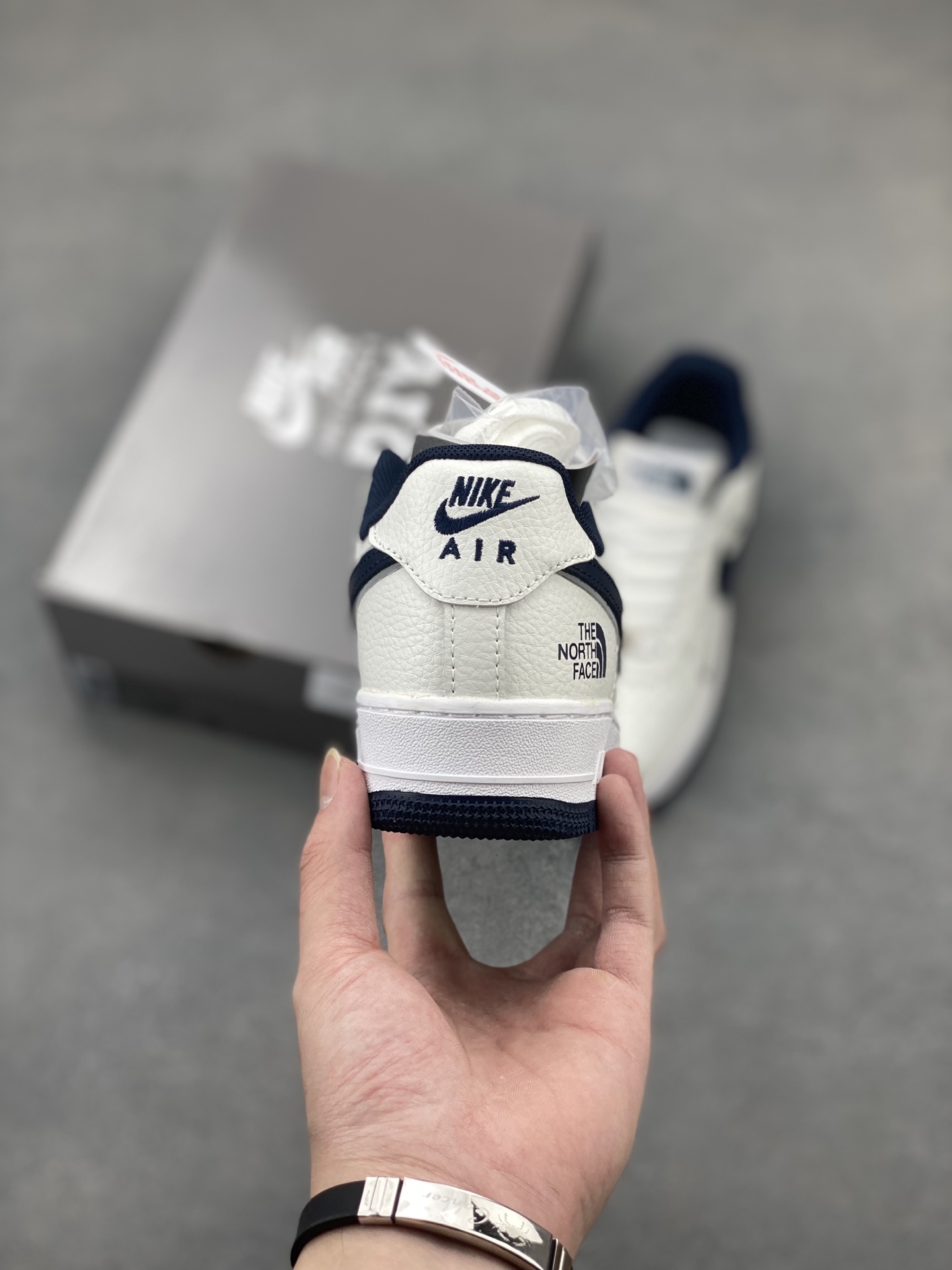 Nike Air Force 1 '07 Low The North Face Edition Sneakers 5 i1748189411969 3086 0 3