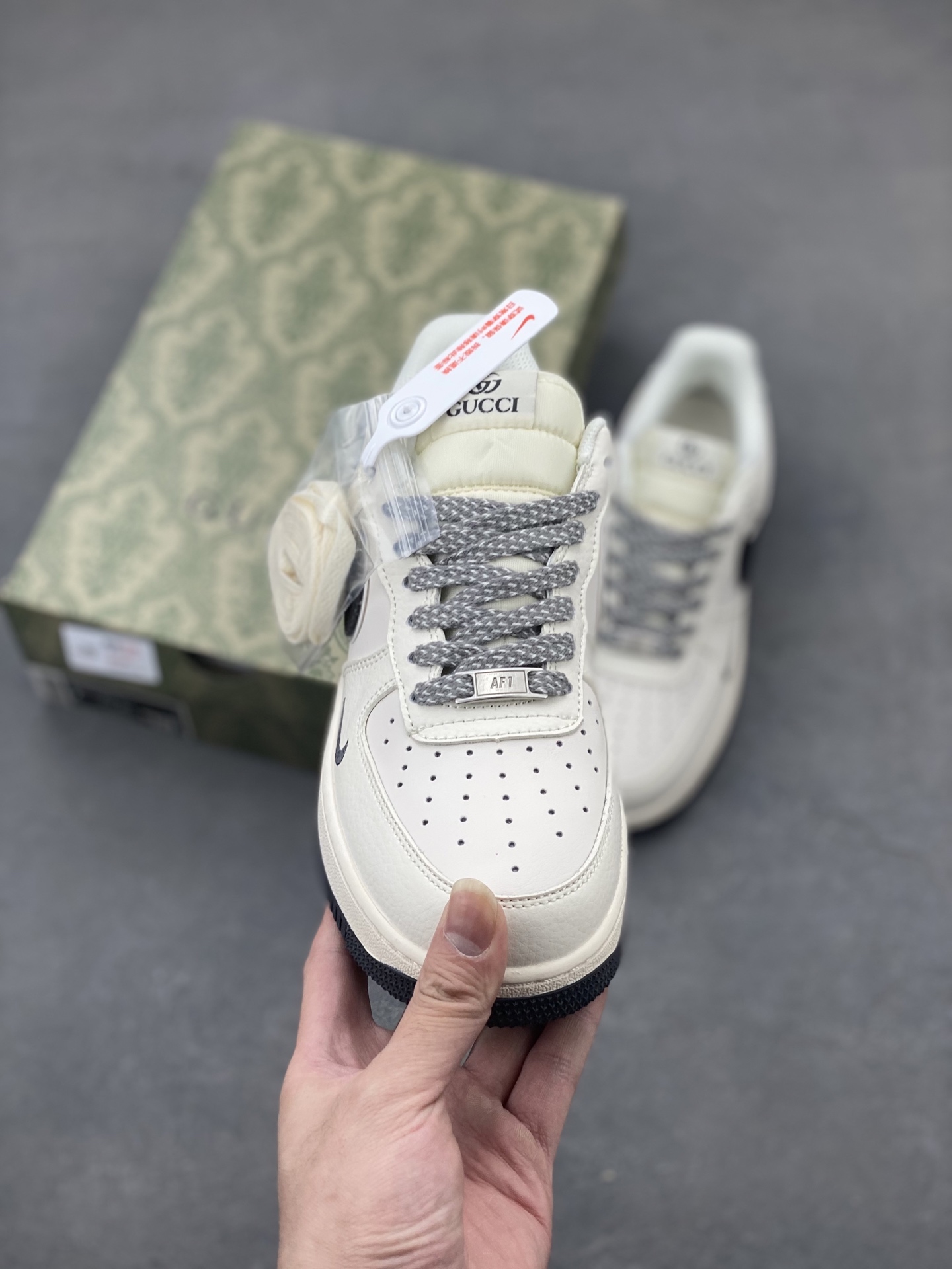 Nike Air Force 1 '07 Low Custom Gucci Sneakers - Limited Edition 3 i1748289389659 6656 0 1