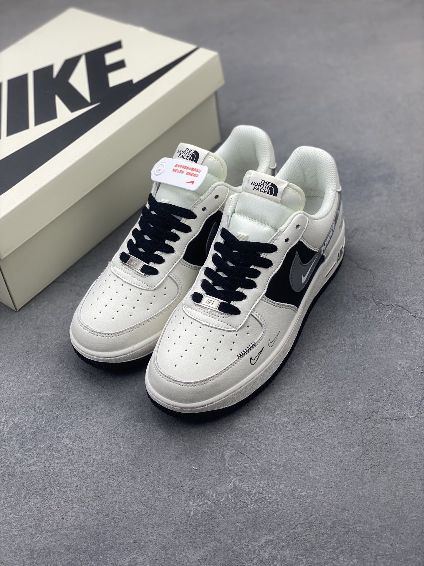 Nike Air Force 1 '07 Low Sneakers Limited Edition - The North Face Collab 9 i1748373174235 2369 0 7