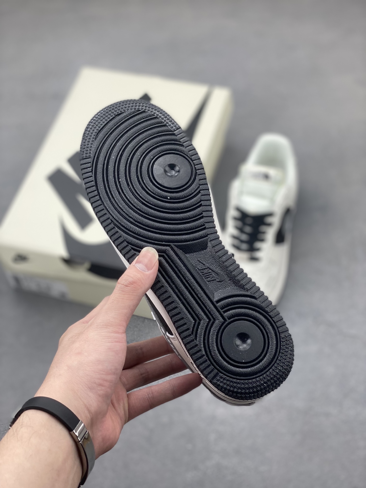 Nike Air Force 1 '07 Low Sneakers Limited Edition - The North Face Collab 7 i1748373177691 9378 0 5