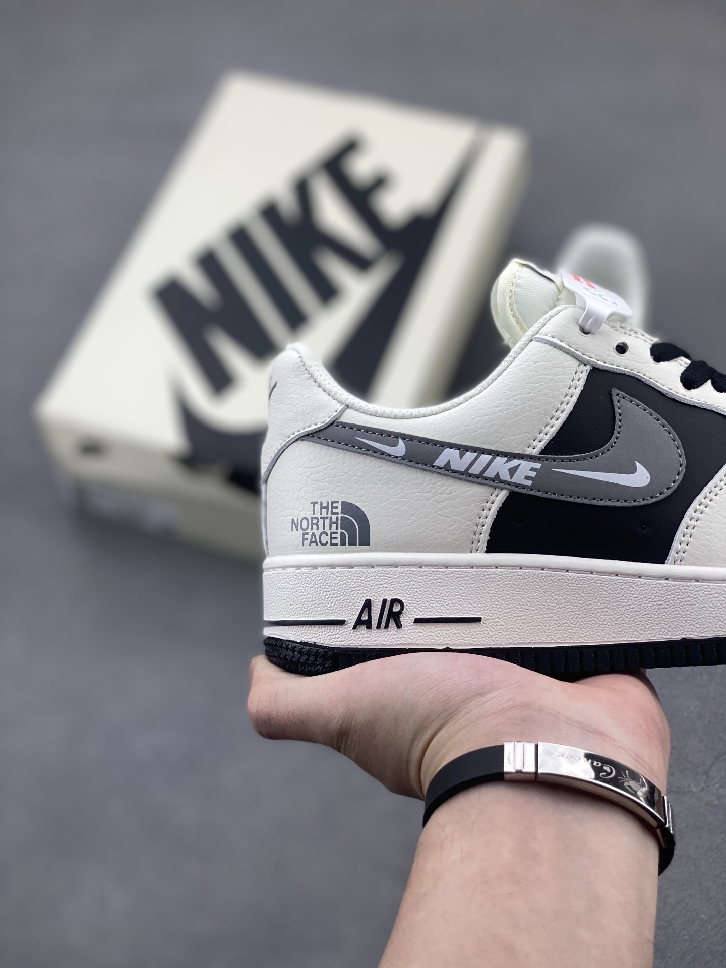Nike Air Force 1 '07 Low Sneakers Limited Edition - The North Face Collab 6 i1748373179370 5213 0 4