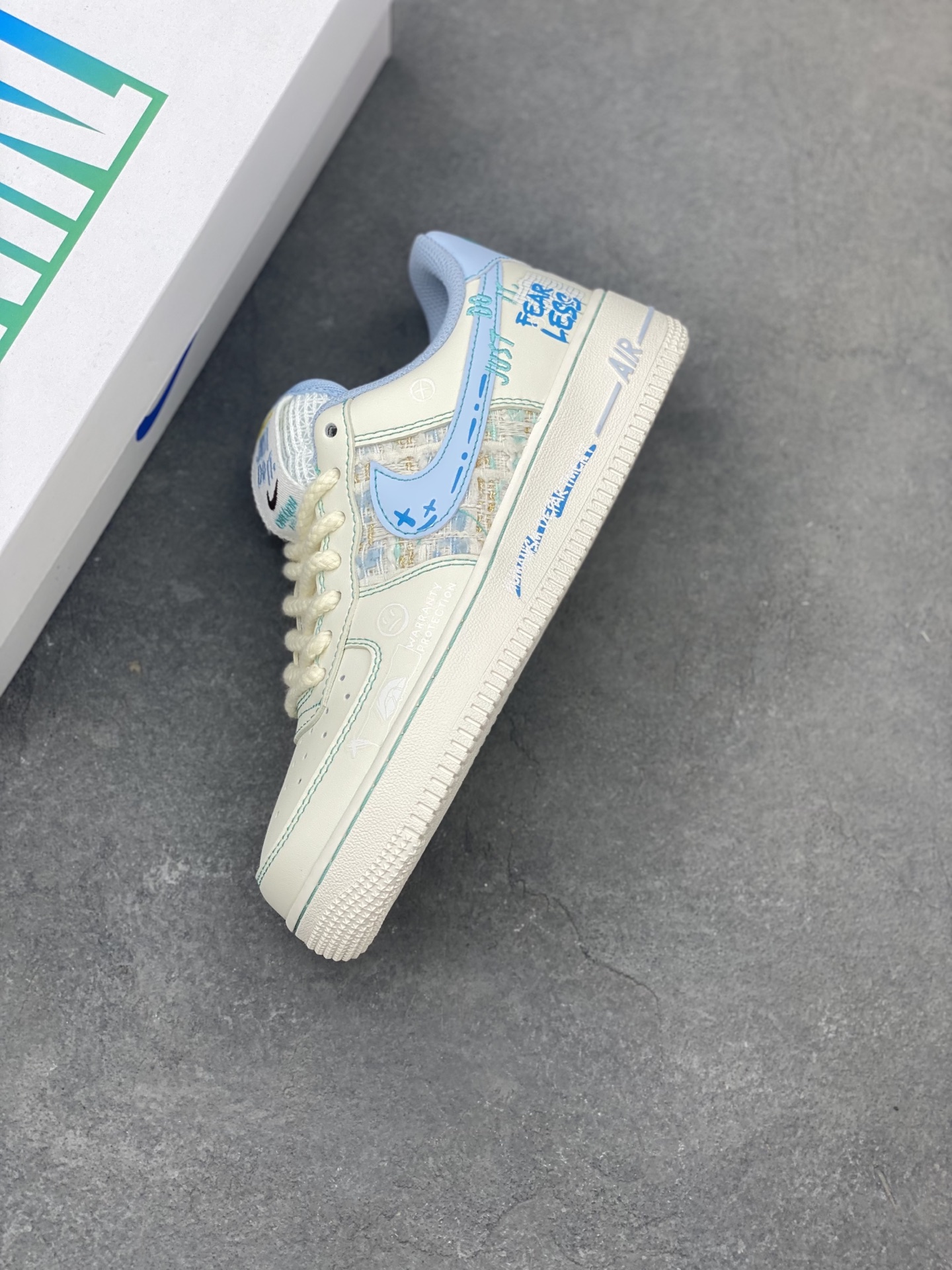 Nike Air Force 1 '07 Low Casual Sneakers - Limited Edition Style 8 i1748373227241 9157 0 6