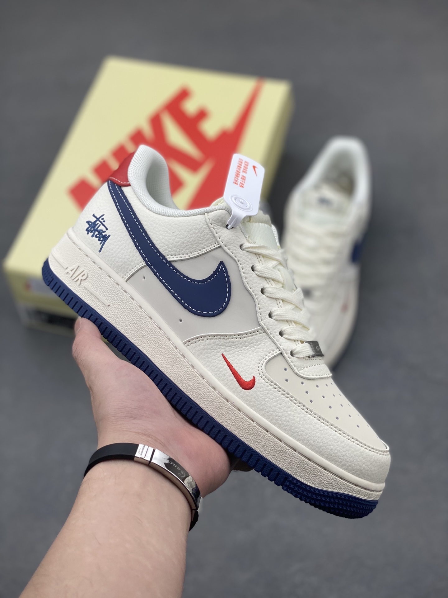 Nike Air Force 1 '07 Low Sneakers - Limited Edition, Premium Quality 2 i1748373347410 9842 0 0