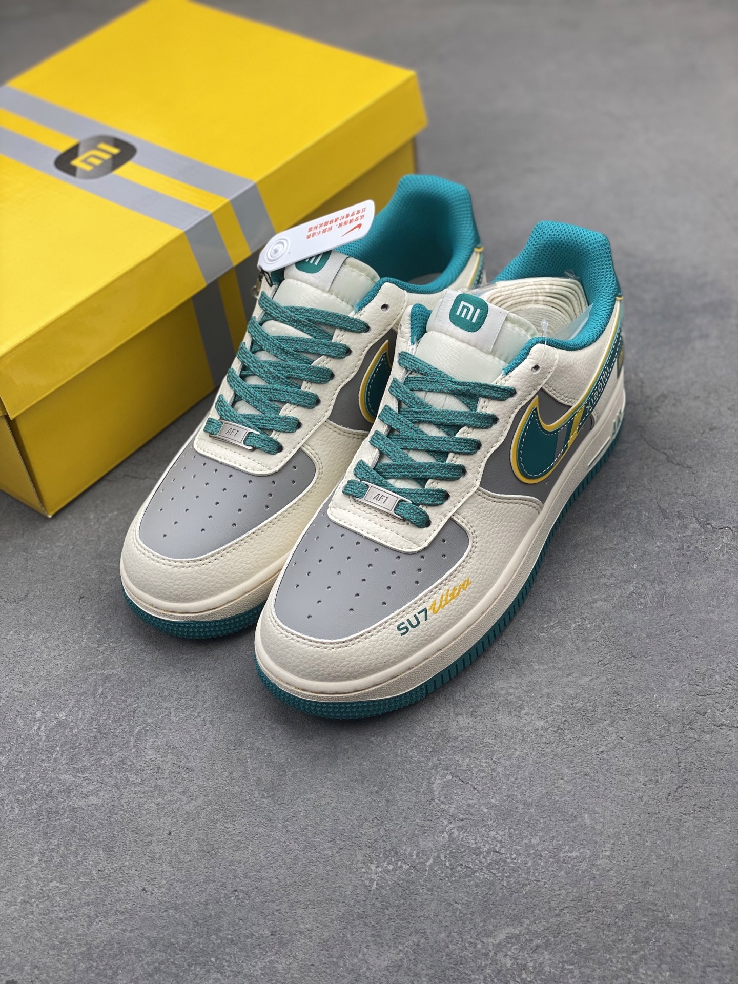 Nike Air Force 1 '07 Low Xiaomi SU7 Ultra Limited Edition Sneakers 8 i1748448367182 4577 0 7