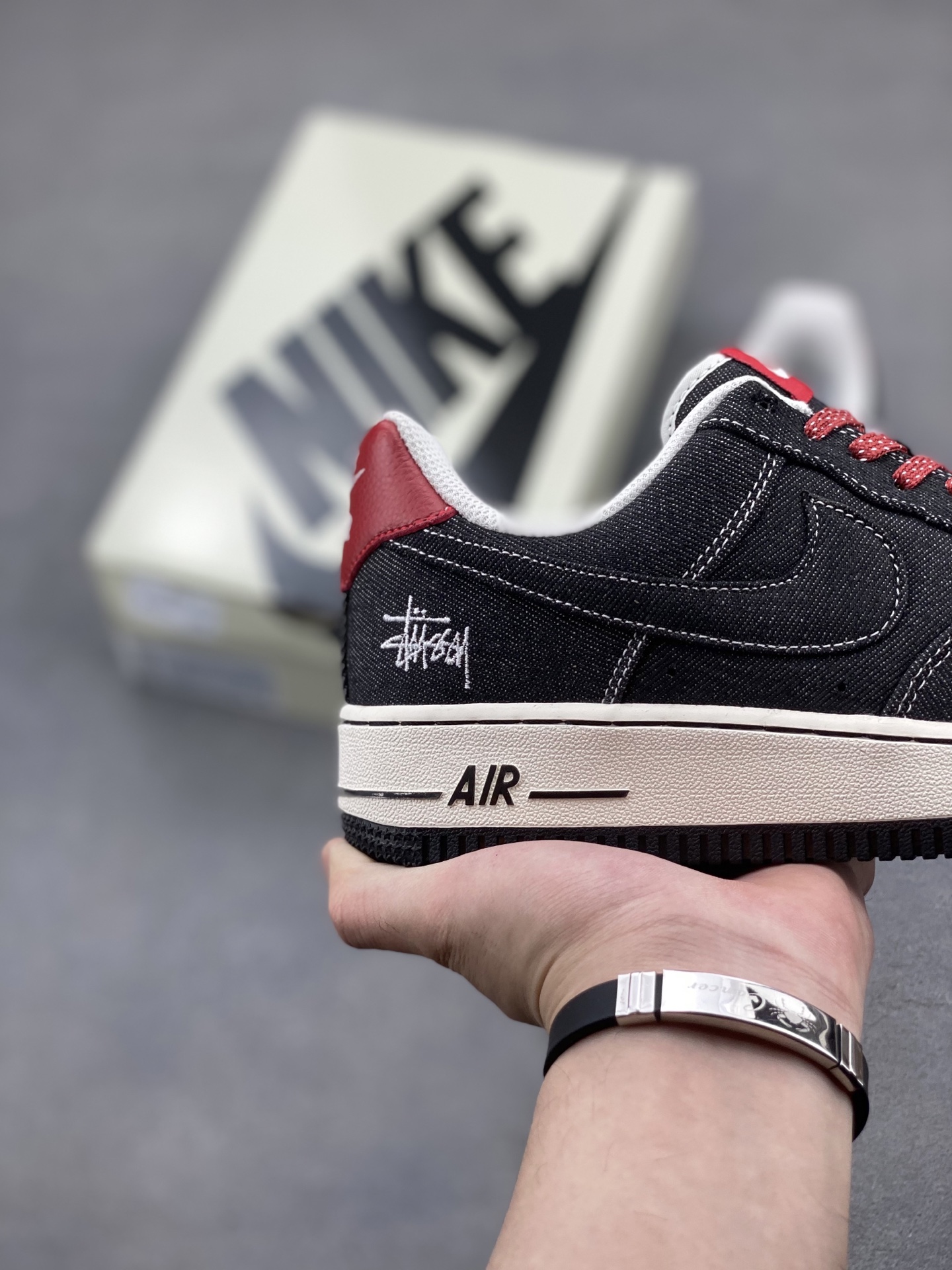 Nike Air Force 1 '07 Low Sneakers - Limited Edition, Premium Comfort 6 i1748886677622 5084 0 4