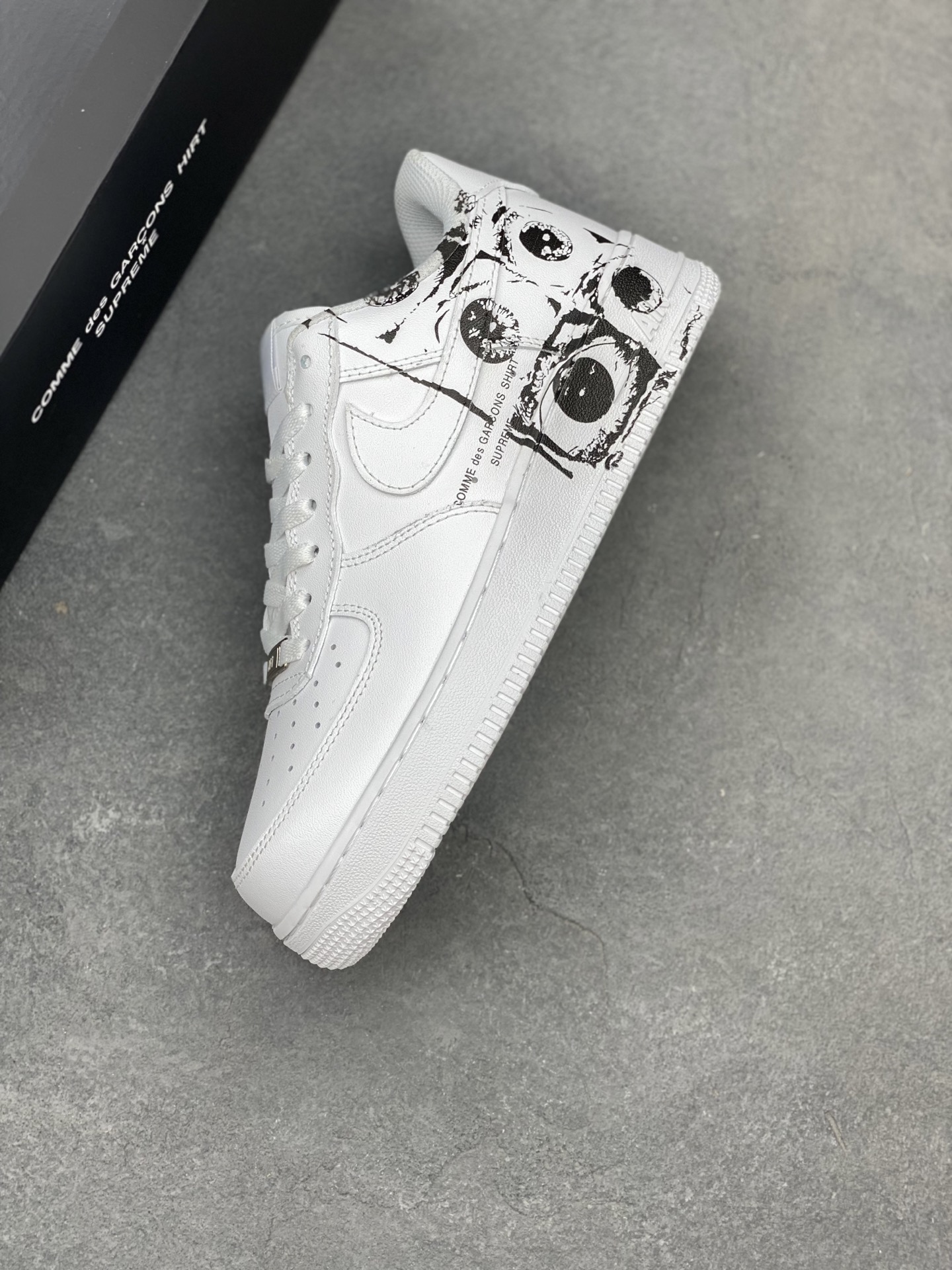 Nike Air Force 1 '07 Low Comme des Garcons Shirt Supreme Sneakers 8 i1749232645049 9327 0 6