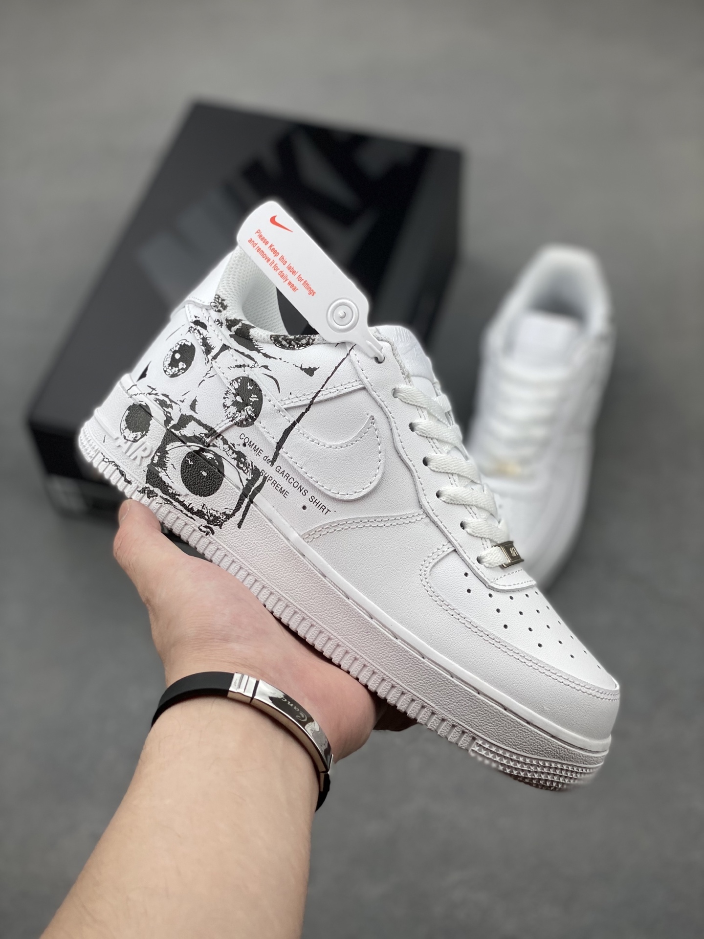 Nike Air Force 1 '07 Low Comme des Garcons Shirt Supreme Sneakers 2 i1749232645187 9119 0 0