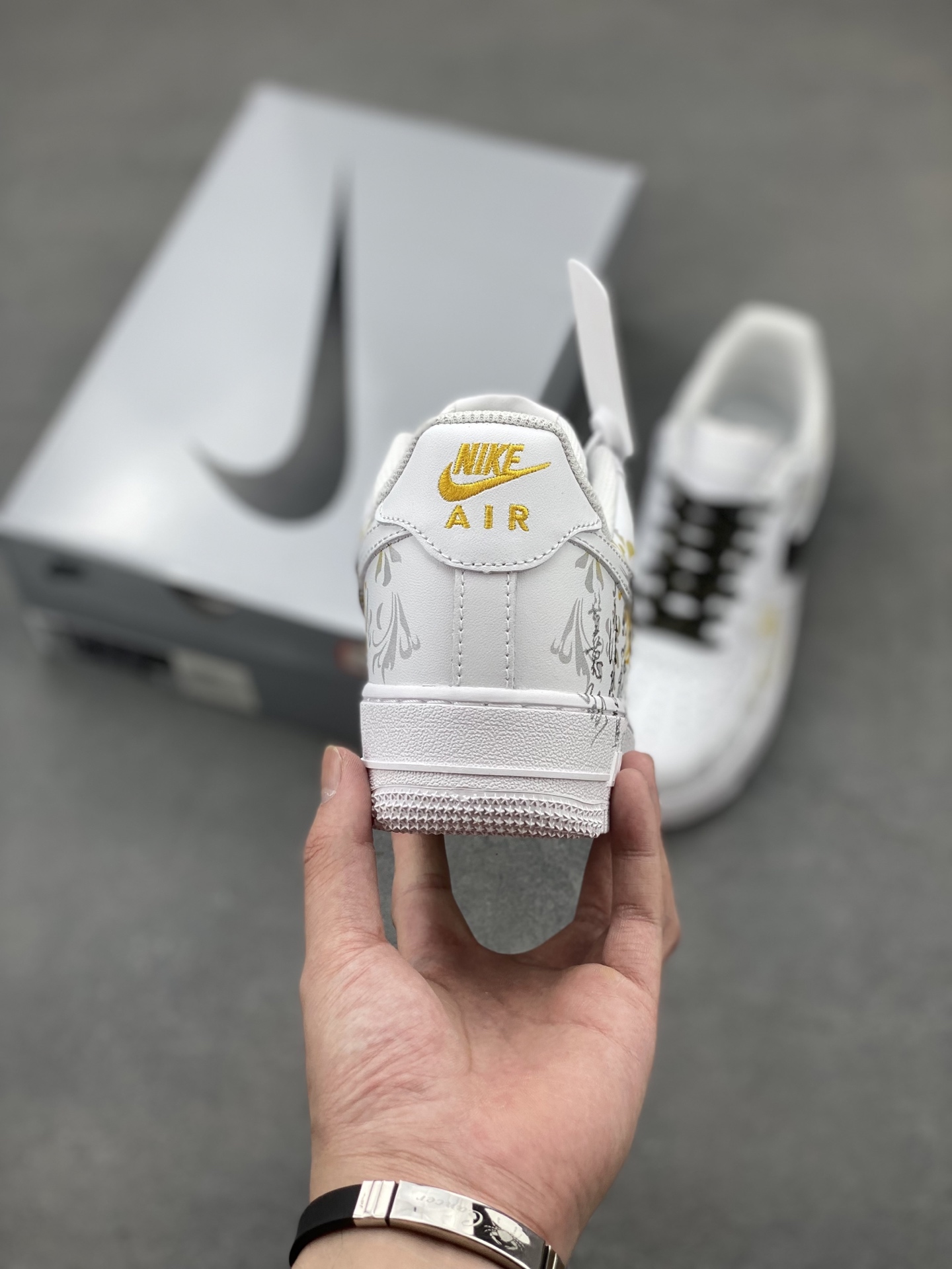 Nike Air Force 1 '07 Low White/Black Limited Edition Sneakers 5 i1749232686585 2826 0 3