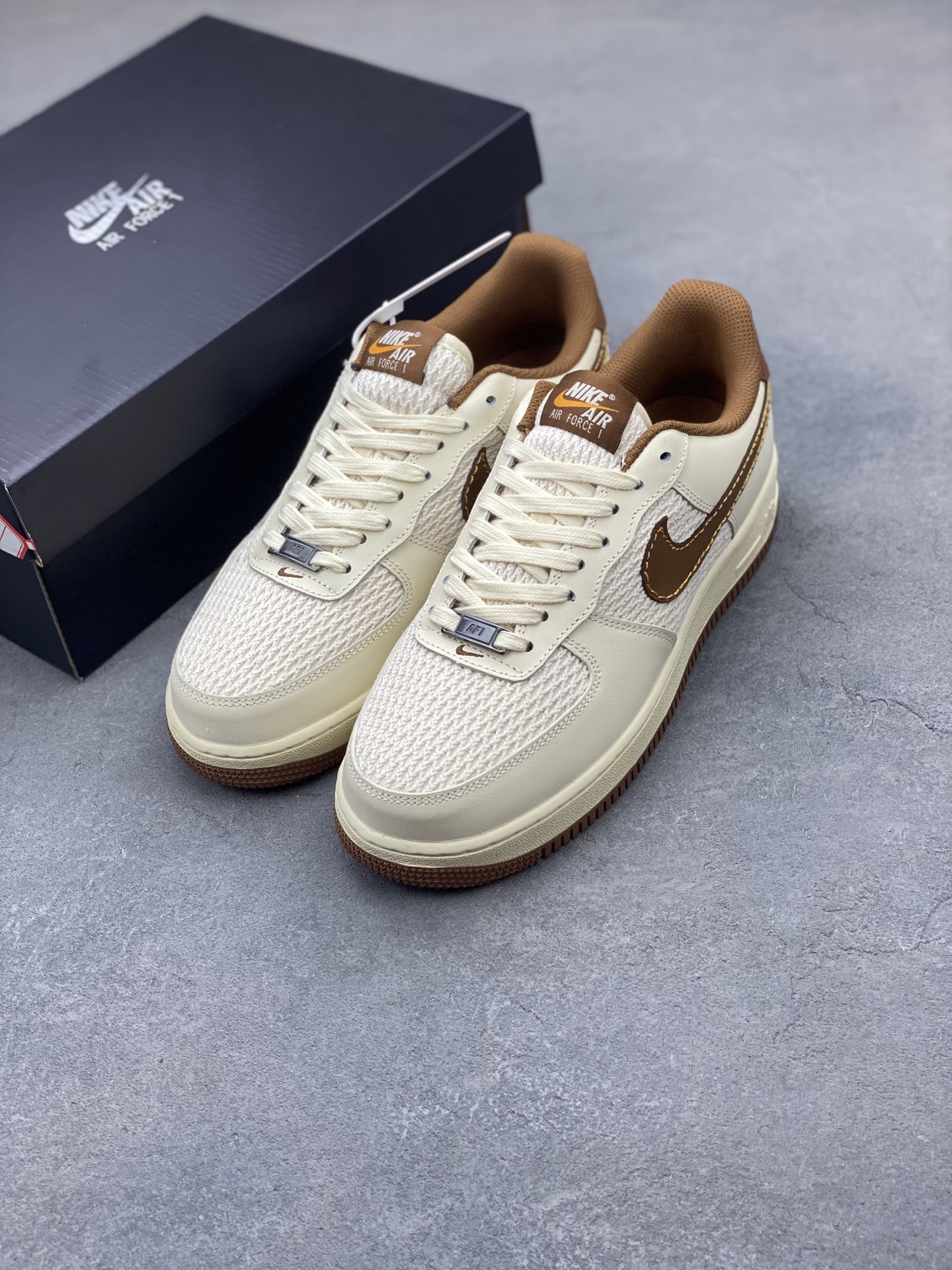 Nike Air Force 1 '07 Low Sneakers - Limited Edition, Premium Comfort 9 i1749232835668 1228 0 7