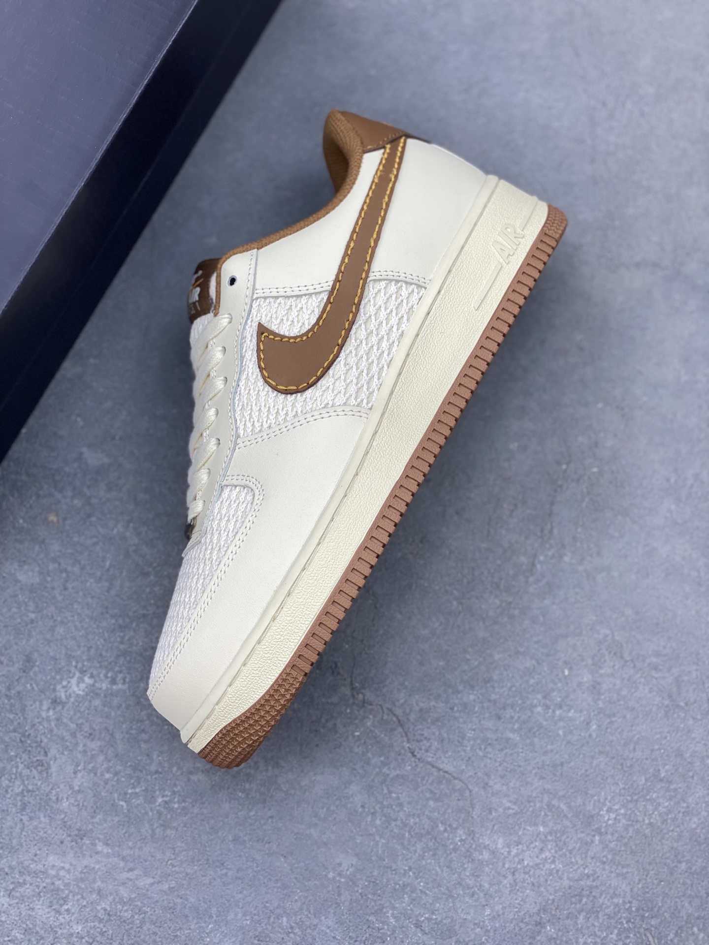 Nike Air Force 1 '07 Low Sneakers - Limited Edition, Premium Comfort 8 i1749232835768 7852 0 6
