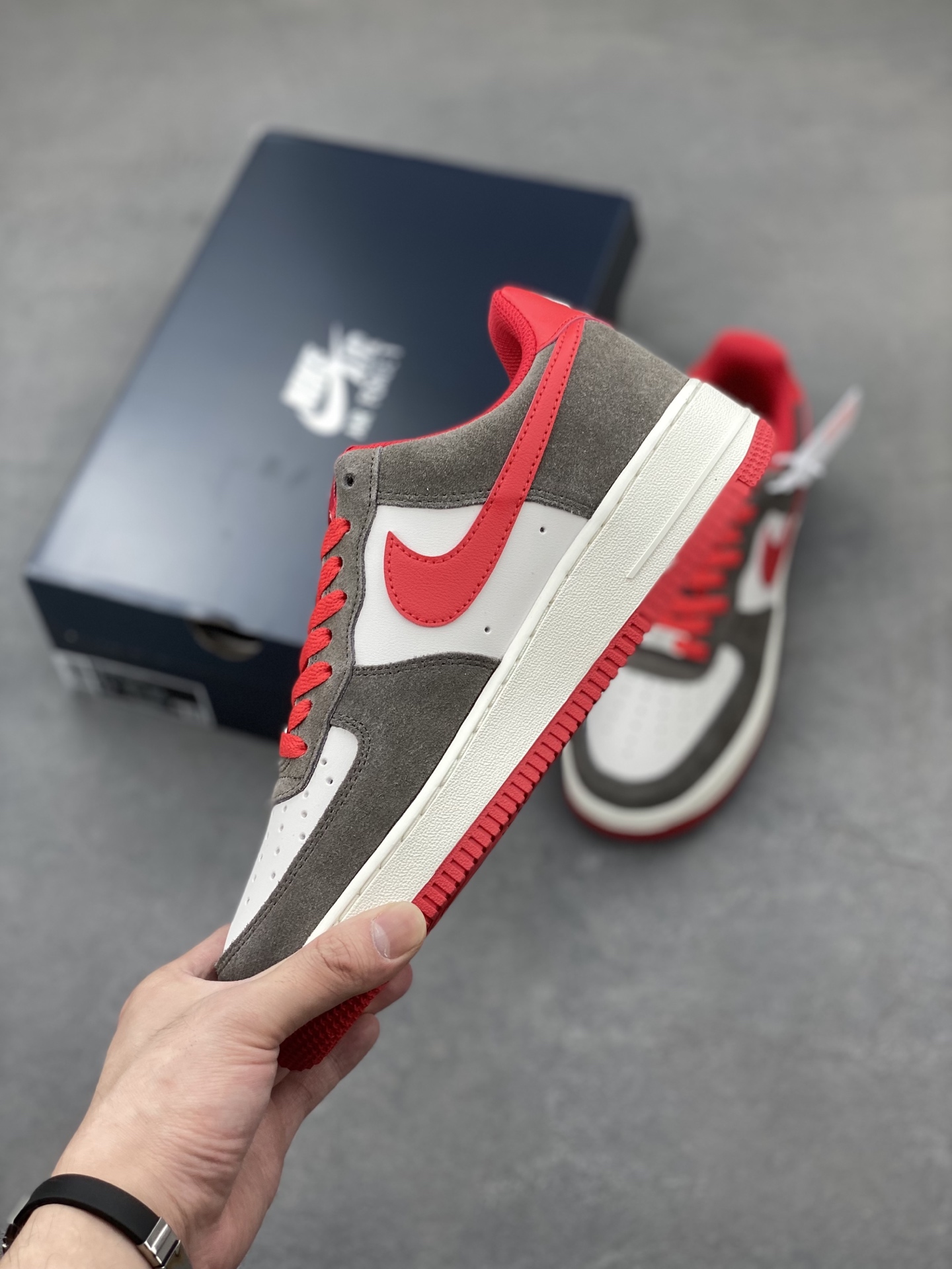 Nike Air Force 1 '07 Low Grey/Red Sneakers - Limited Edition 4 i1749232876272 8925 0 2