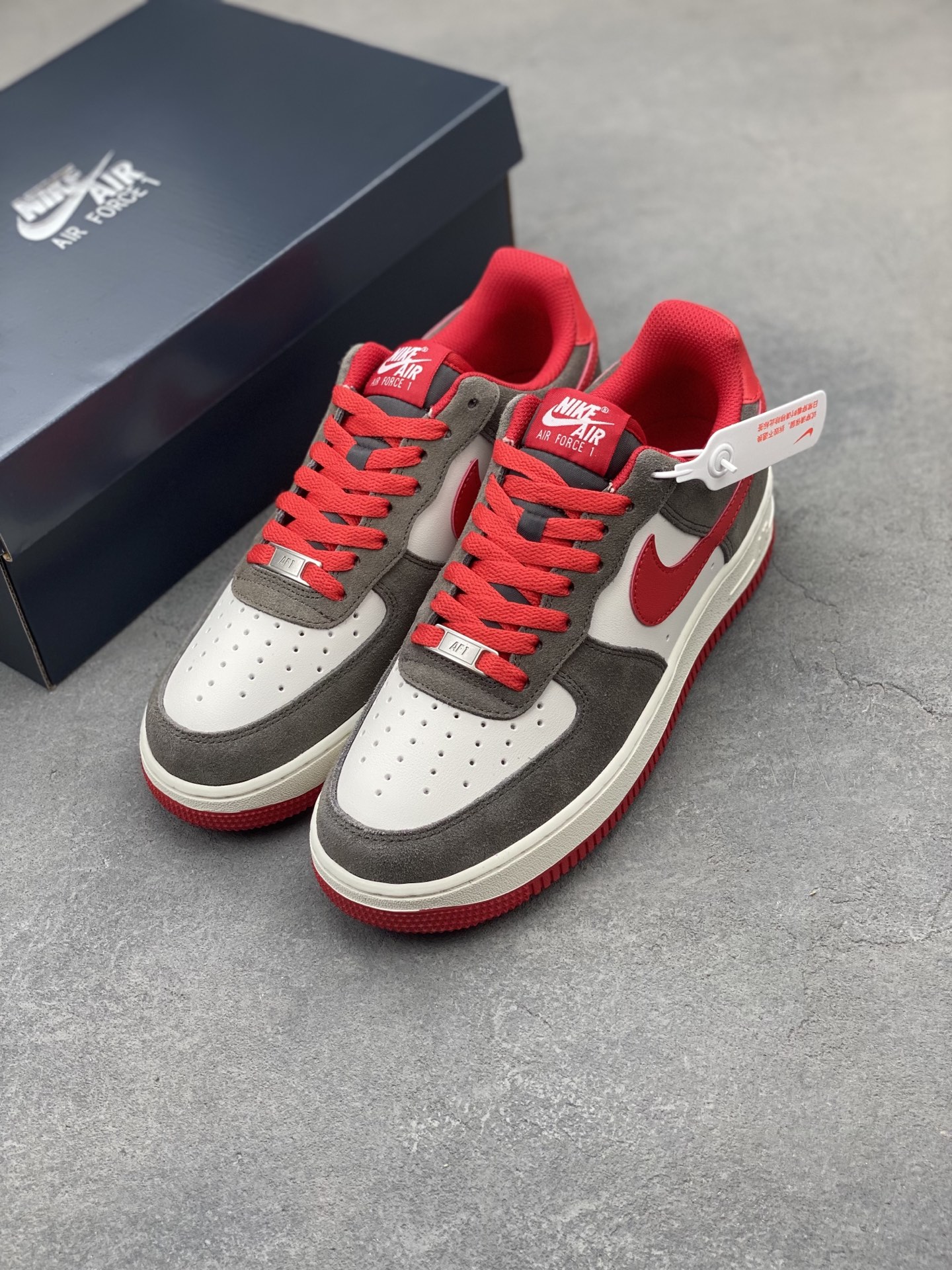Nike Air Force 1 '07 Low Grey/Red Sneakers - Limited Edition 9 i1749232878854 8983 0 7