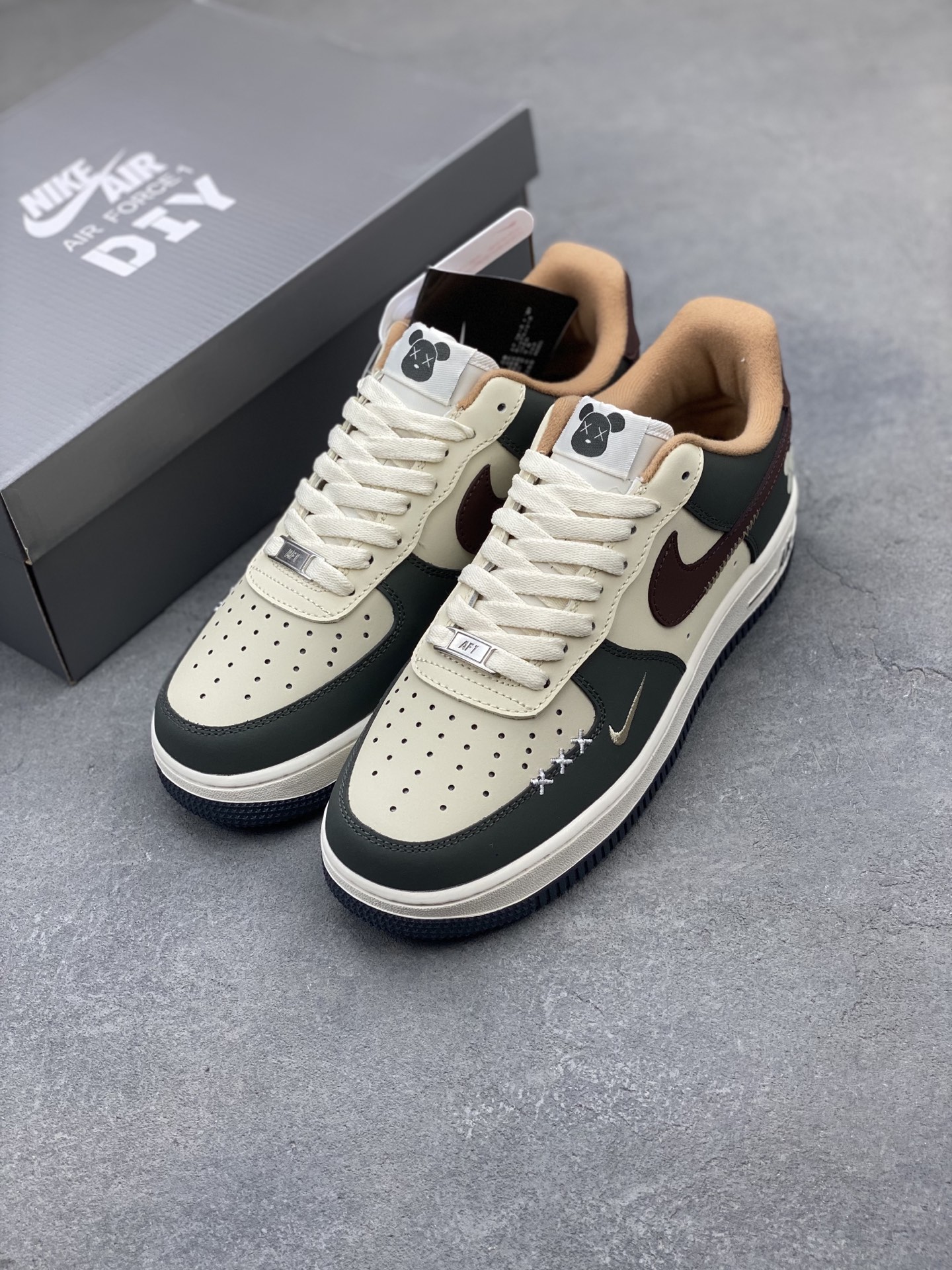 Nike Air Force 1 '07 Low Sneakers Limited Edition - Premium Comfort 9 i1749232941420 9077 0 7