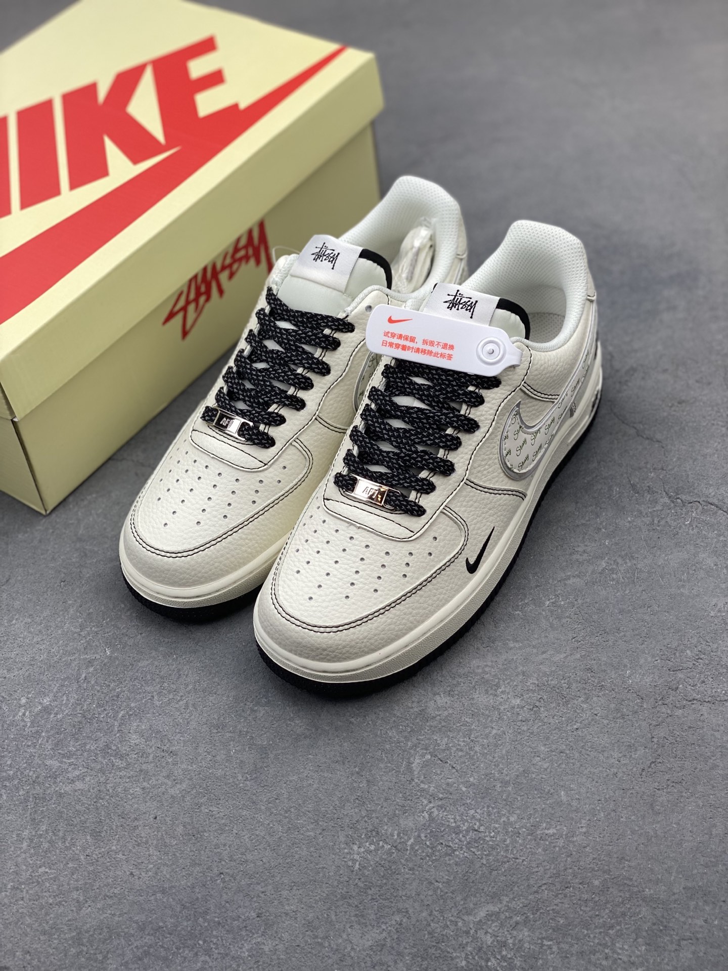 Nike Air Force 1 '07 Low Sneakers - Limited Edition, Premium Comfort 9 i1749233190438 8328 0 7
