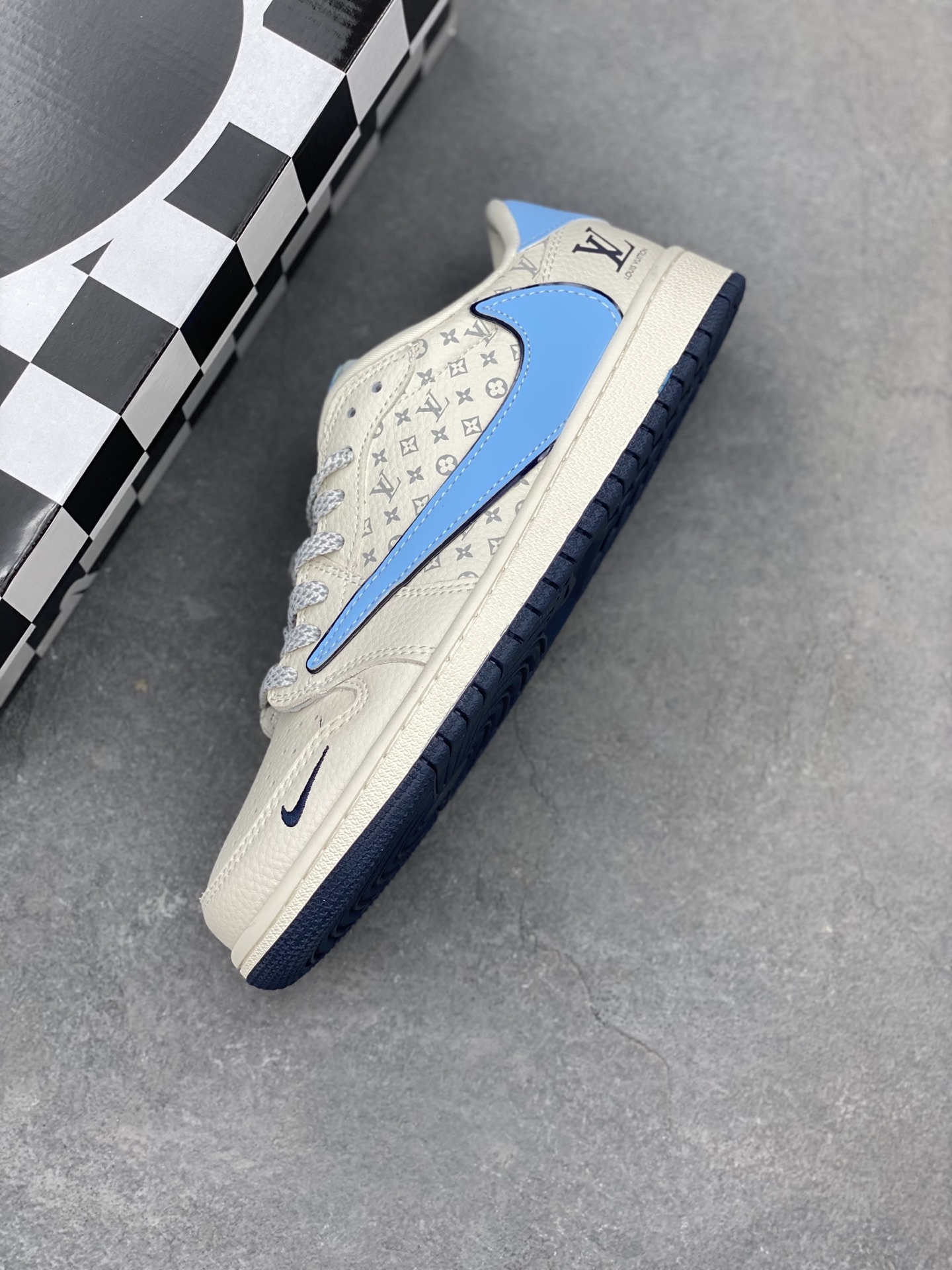 Nike Air Jordan 1 Low x Travis Scott 'DIY' Custom Sneakers - Limited Edition 8 i1749233698910 3293 0 6