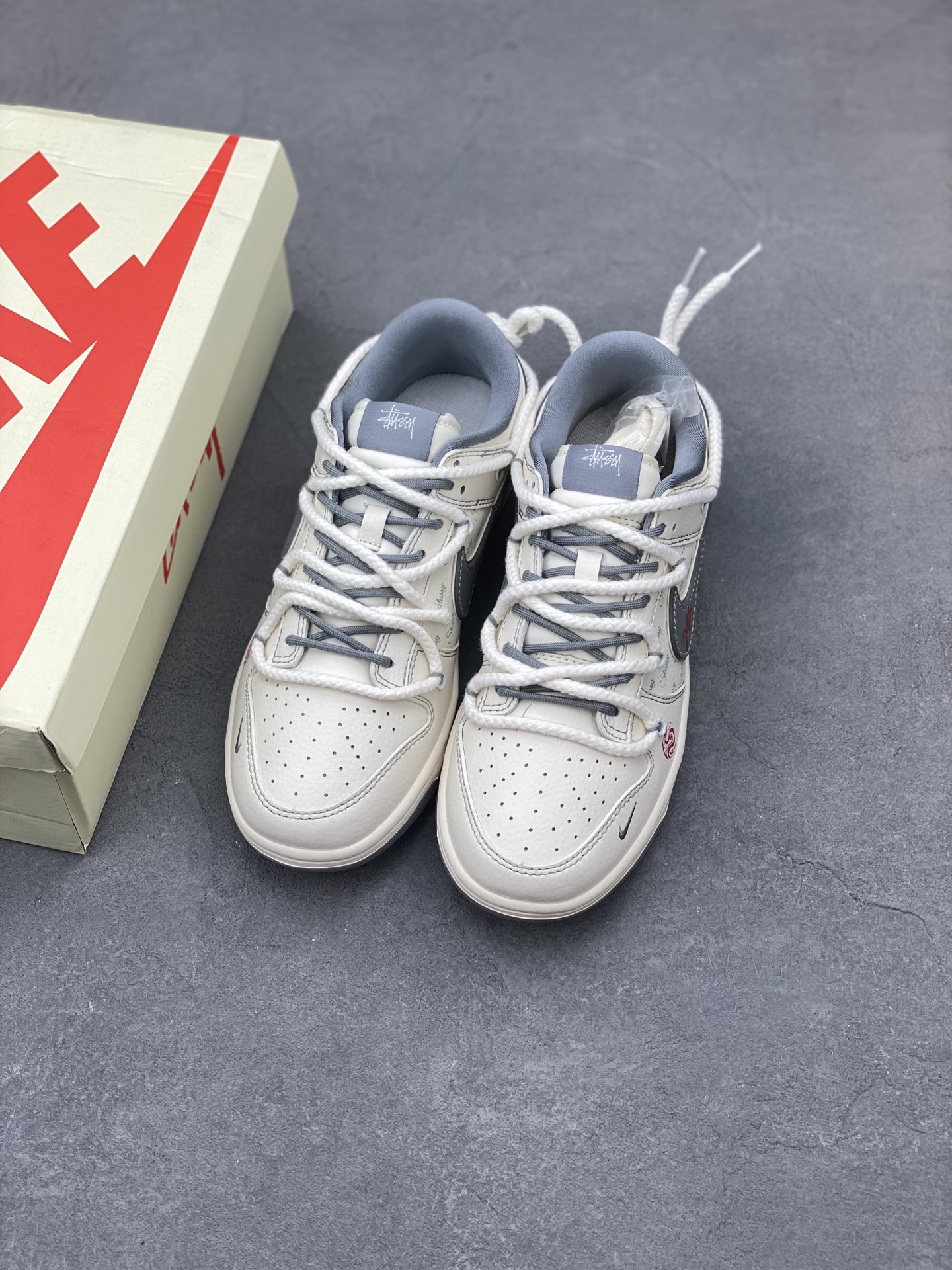 Nike Dunk Low Retro 'DIY' Custom Sneakers - Premium Leather & Design 9 i1749233786544 5762 0 7