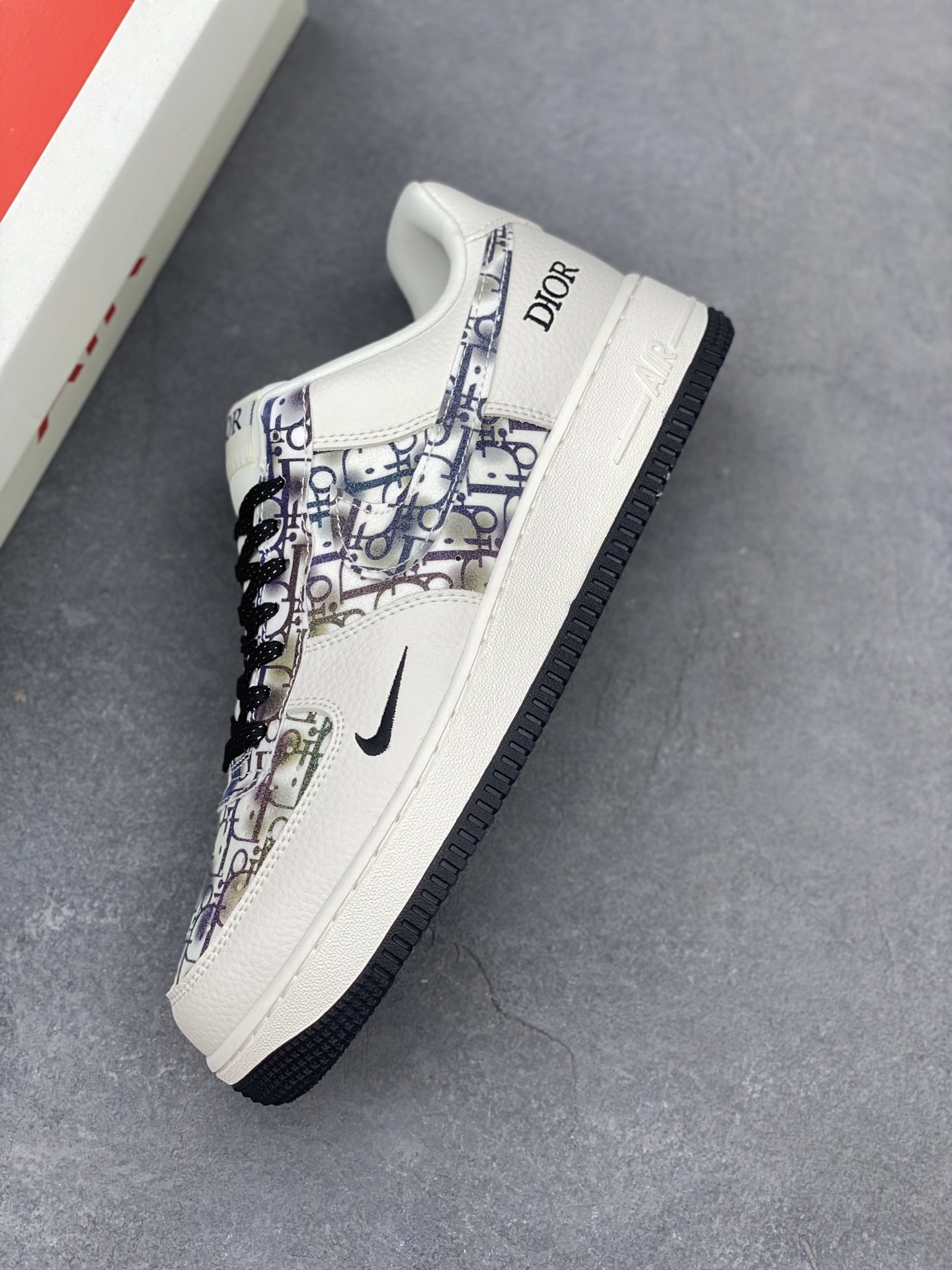 Nike Air Force 1 '07 Low Dior Custom Sneakers - Limited Edition 8 i1749325404677 5535 0 6