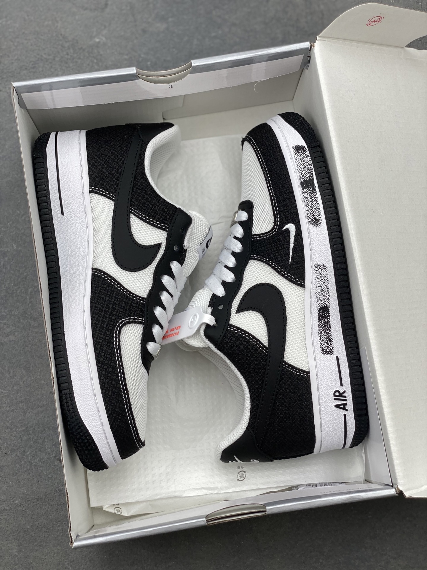 Nike Air Force 1 '07 Low Sneakers Black/White Limited Edition 10 i1749325442006 1203 0 8