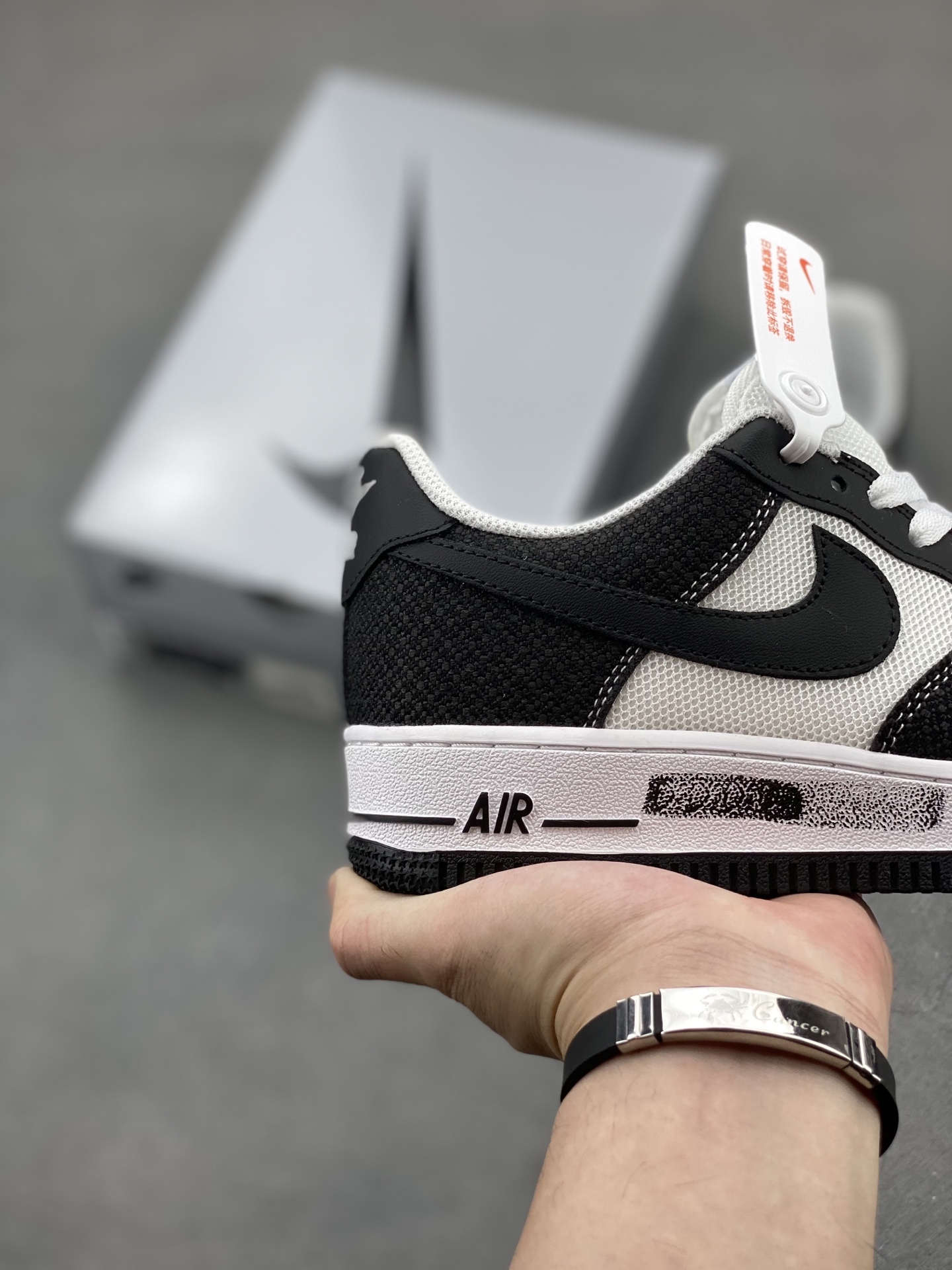 Nike Air Force 1 '07 Low Sneakers Black/White Limited Edition 6 i1749325448753 799 0 4