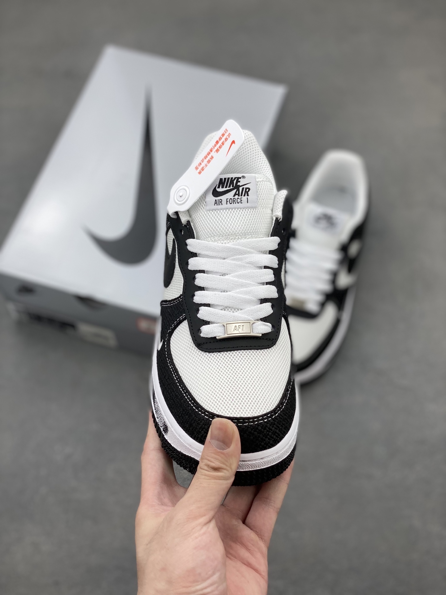 Nike Air Force 1 '07 Low Sneakers Black/White Limited Edition 3 i1749325448818 6219 0 1