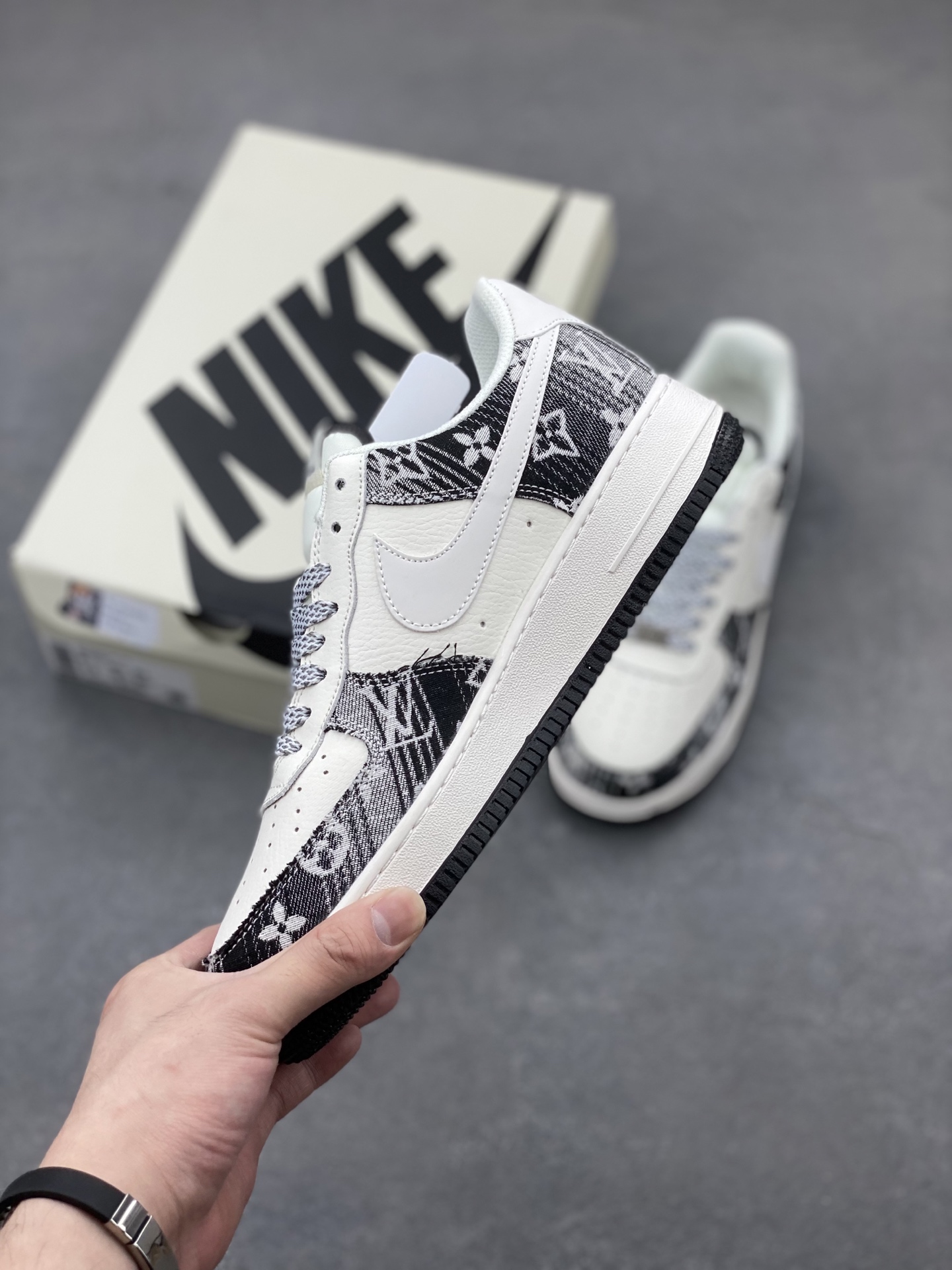 Nike Air Force 1 '07 Low Sneakers - Limited Edition, Premium Comfort 4 i1749325490127 4536 0 2