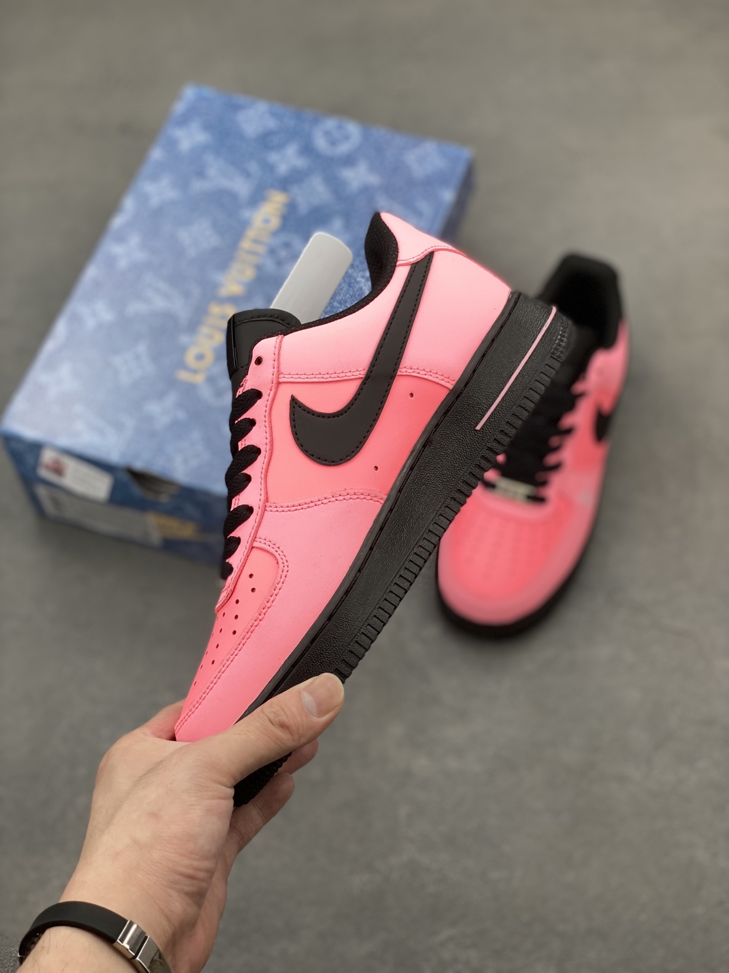 Nike Air Force 1 Low Pink/Black Custom Sneakers Limited Edition 4 i1749325562760 9013 0 2