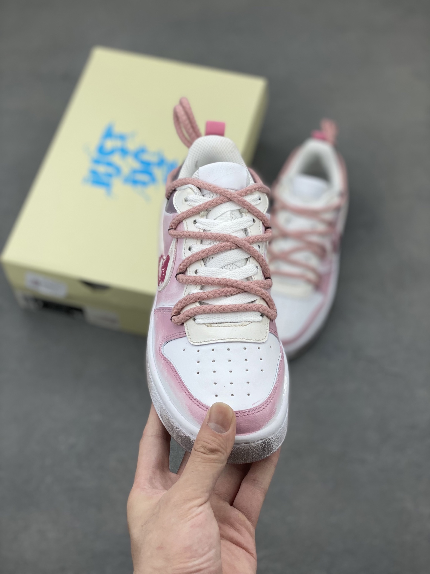 Nike Ebernon Low PRM Sneakers, Breathable, Low-Top Design - Style BQ5448-216 3 i1749325798801 3565 0 1