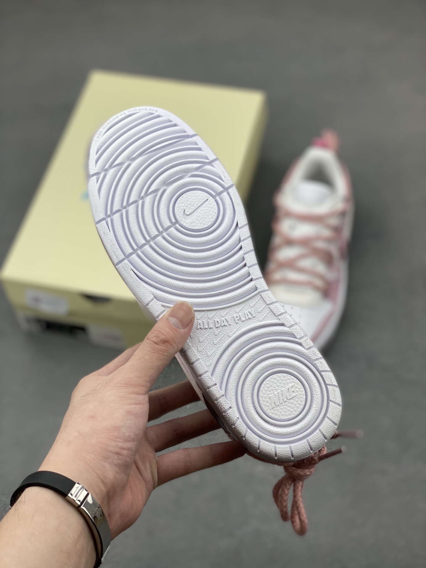 Nike Ebernon Low PRM Sneakers, Breathable, Low-Top Design - Style BQ5448-216 7 i1749325798828 8026 0 5